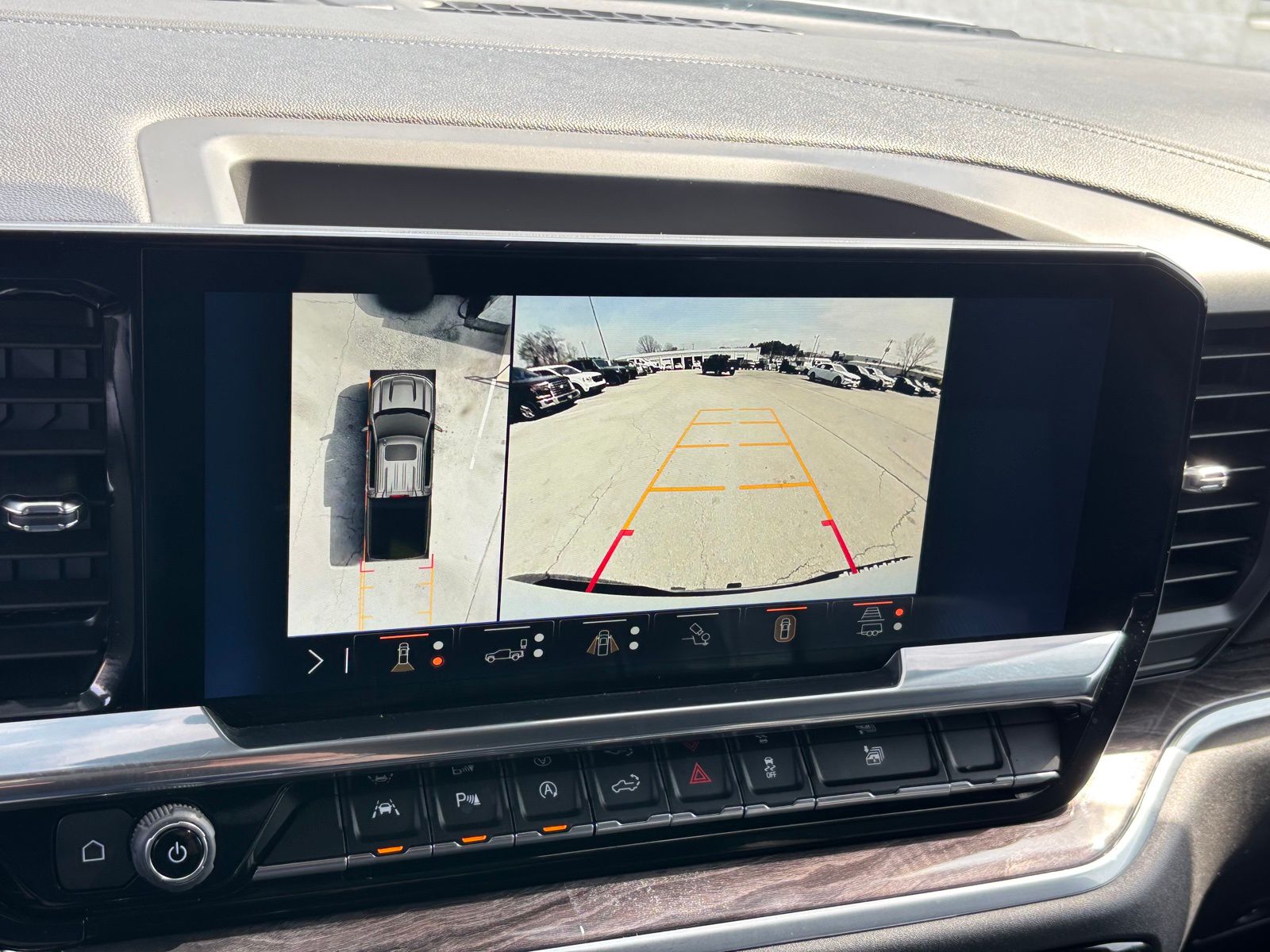 View vehicle photo 6