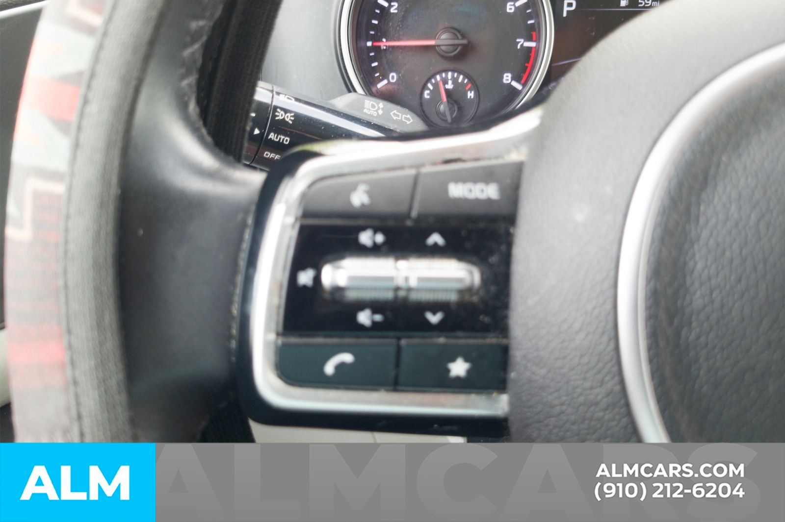 Used 2022 Red Kia LXS image 11