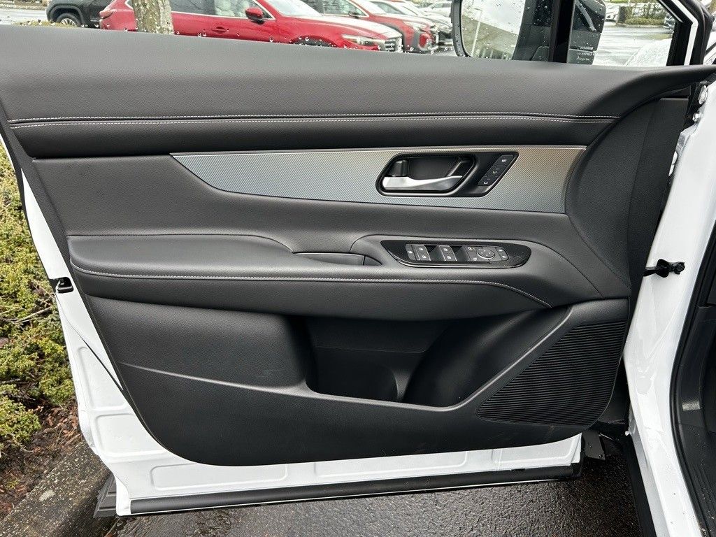 2025 Nissan Murano SL - Photo 9