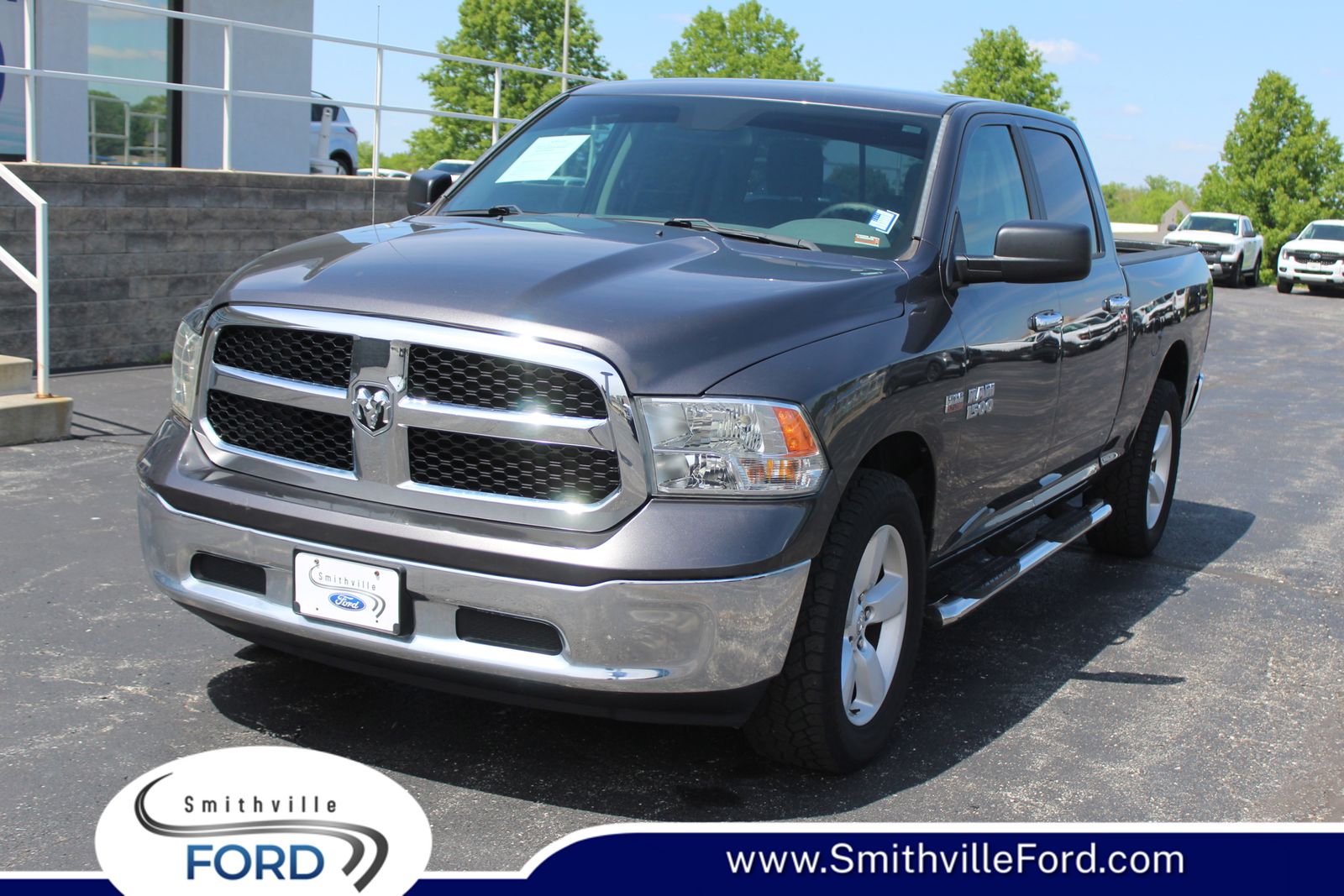 Gray (Granite Crystal Metallic Clearcoat) 2016 RAM 1500 SLT Crew Cab 4WD Pickup Truck Four-Wheel Drive 8-Speed Automatic