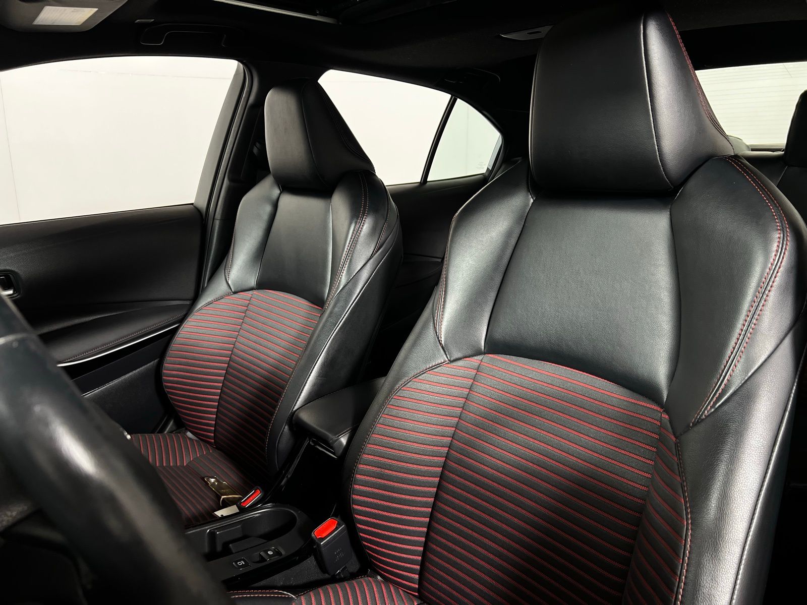 Thumbnail: 2023 Toyota Corolla - 13