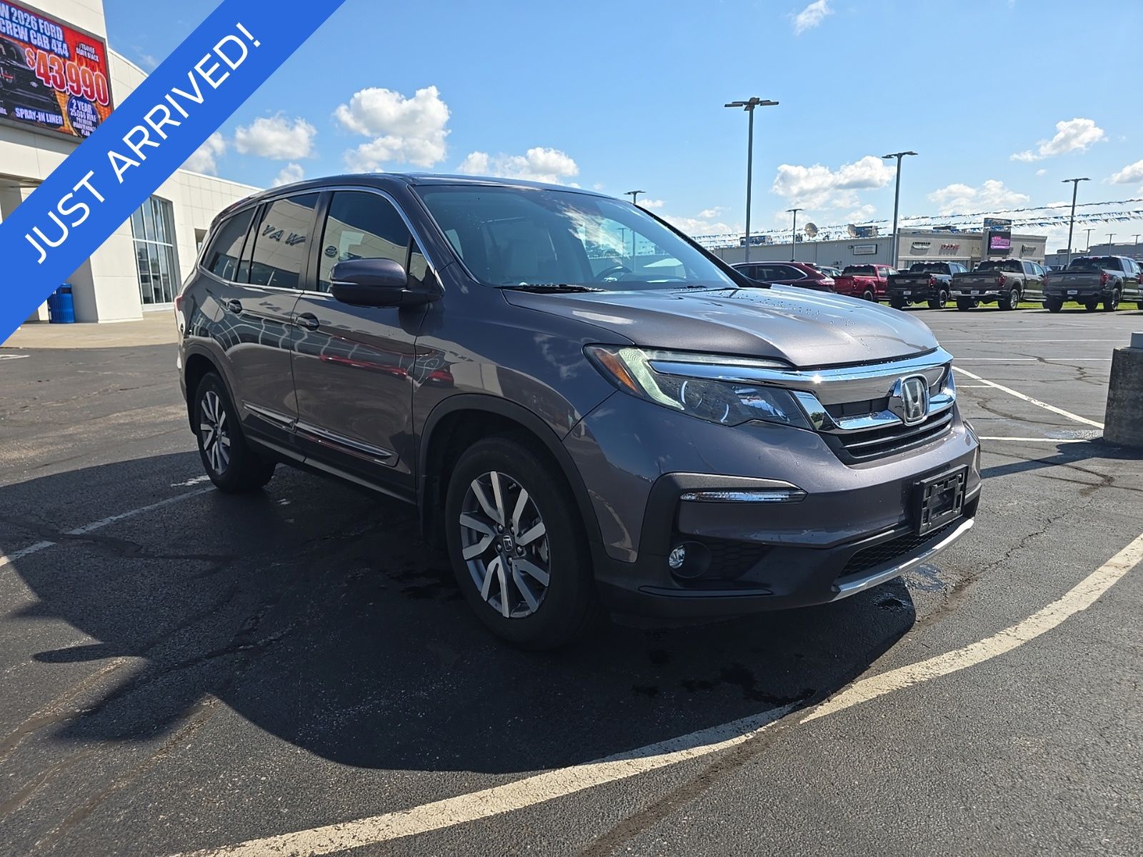 2020 Honda Pilot image 3