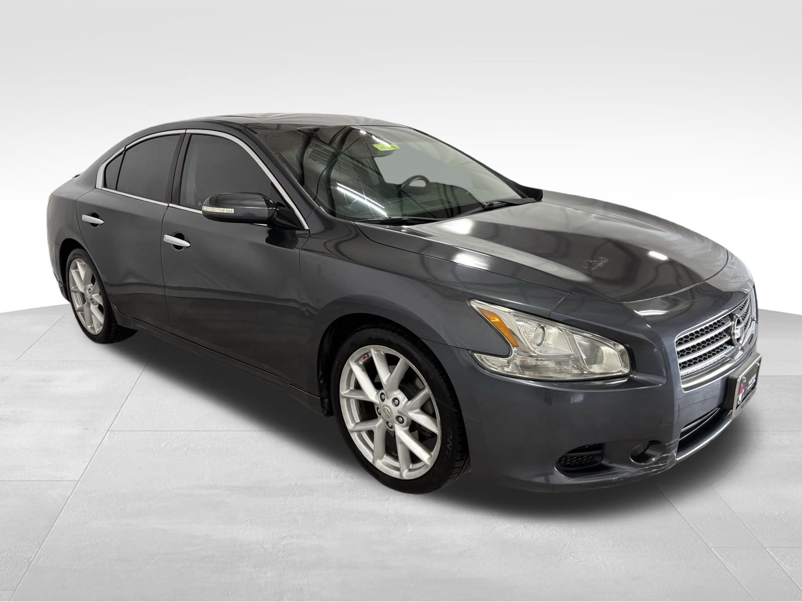 Used Car 2009 Nissan Maxima  3.5 Sv For Sale Under $10,000 In Austin, Texas