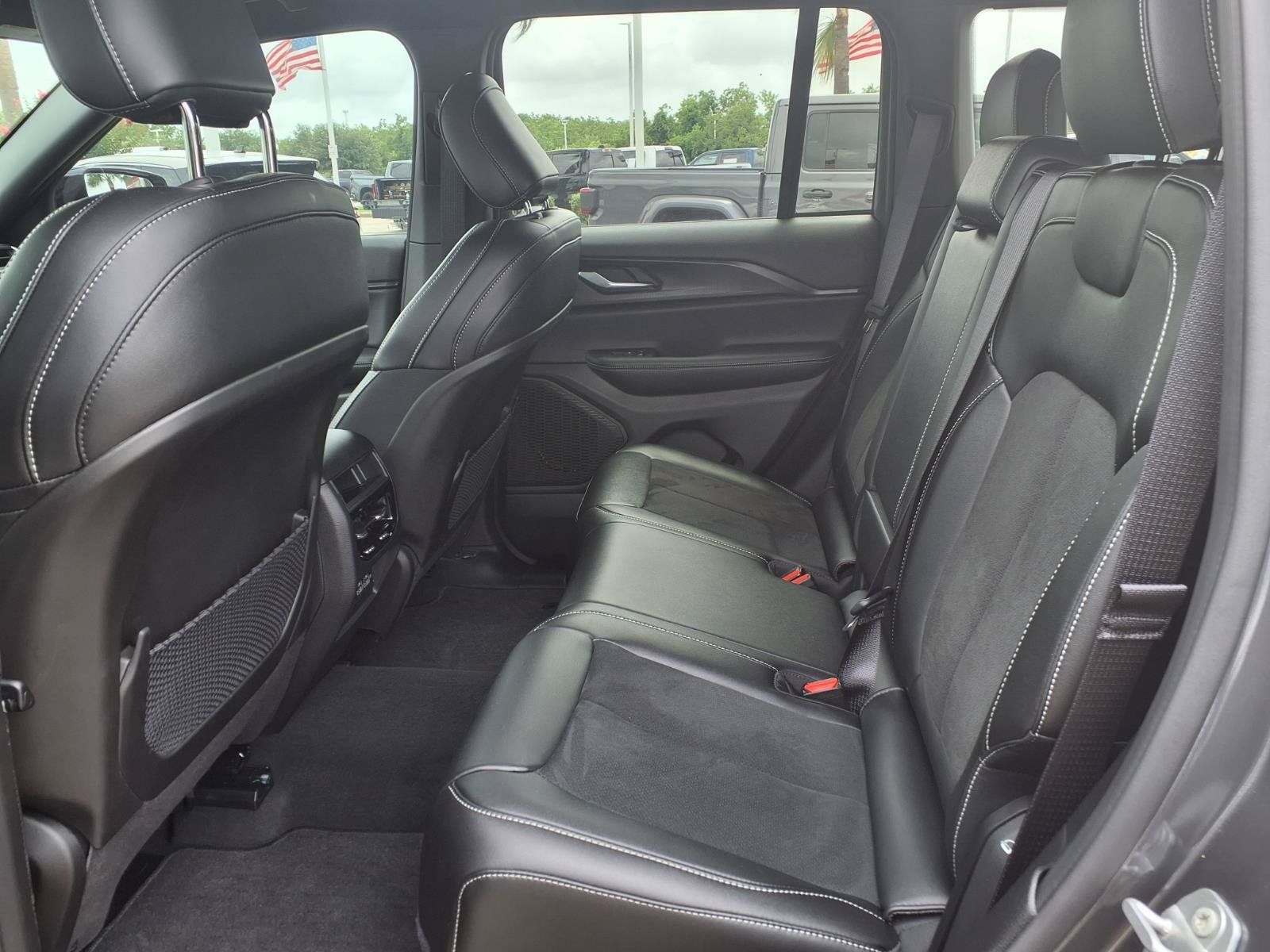 car-gallery-24