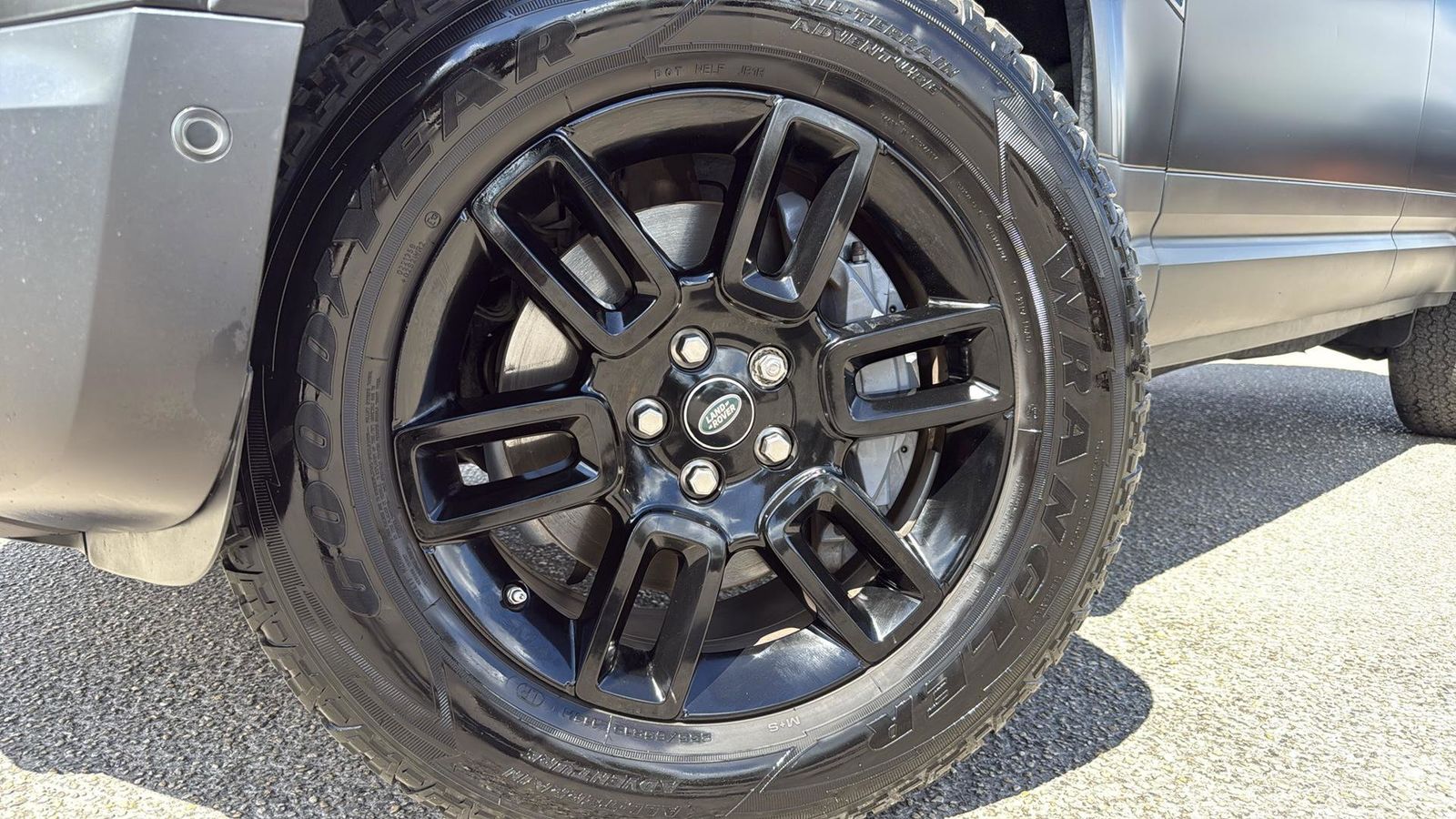 Used Car 2020 Land Rover Defender 110  Hse For Sale Under $50,000 In Austin, Texas