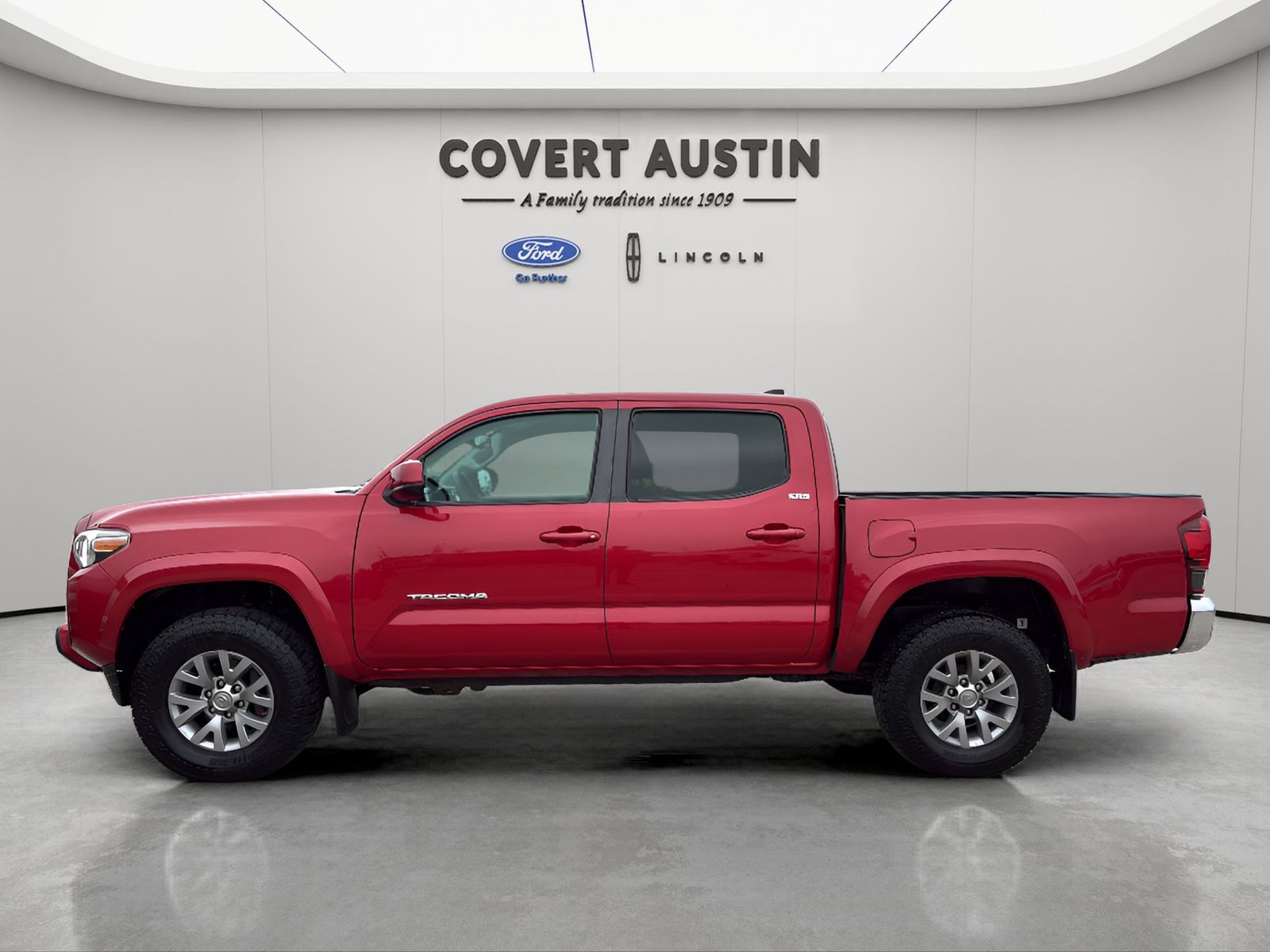 Used Car 2019 Toyota Tacoma  Sr5 For Sale Under $35,000 In Austin, Texas