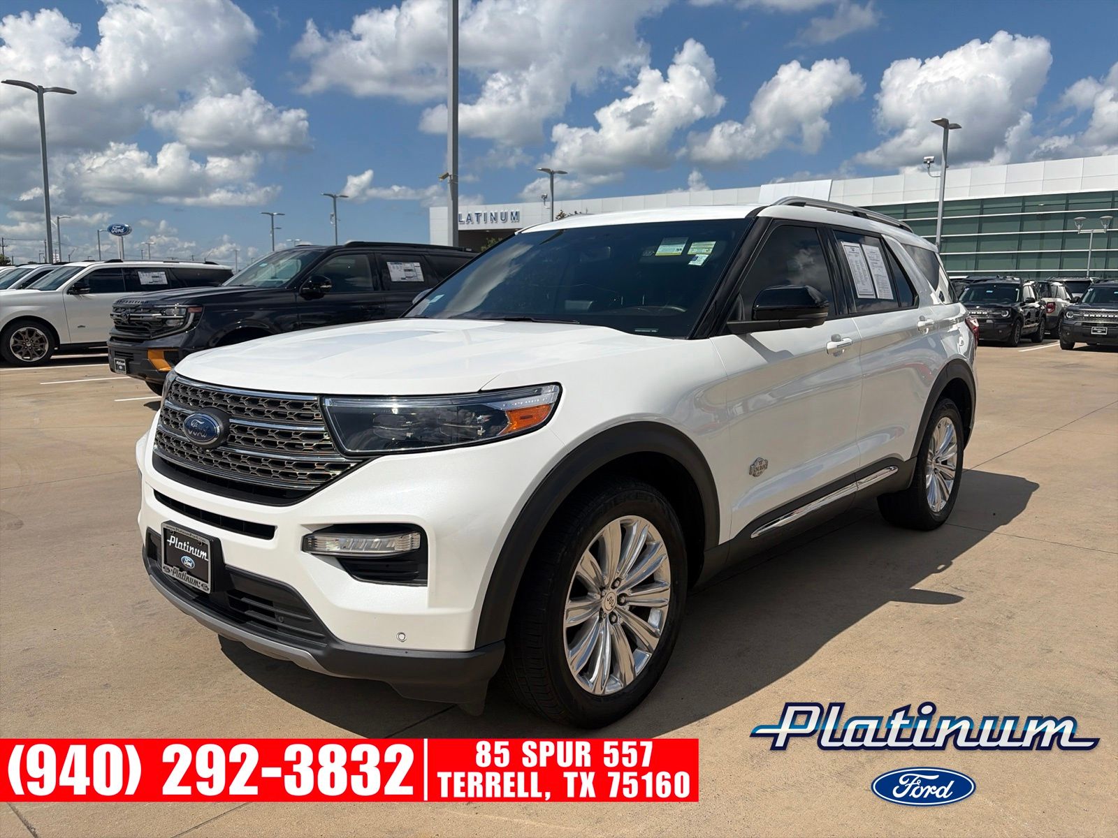 White Metallic 2022 Ford Explorer SUV / Crossover All-Wheel Drive Automatic