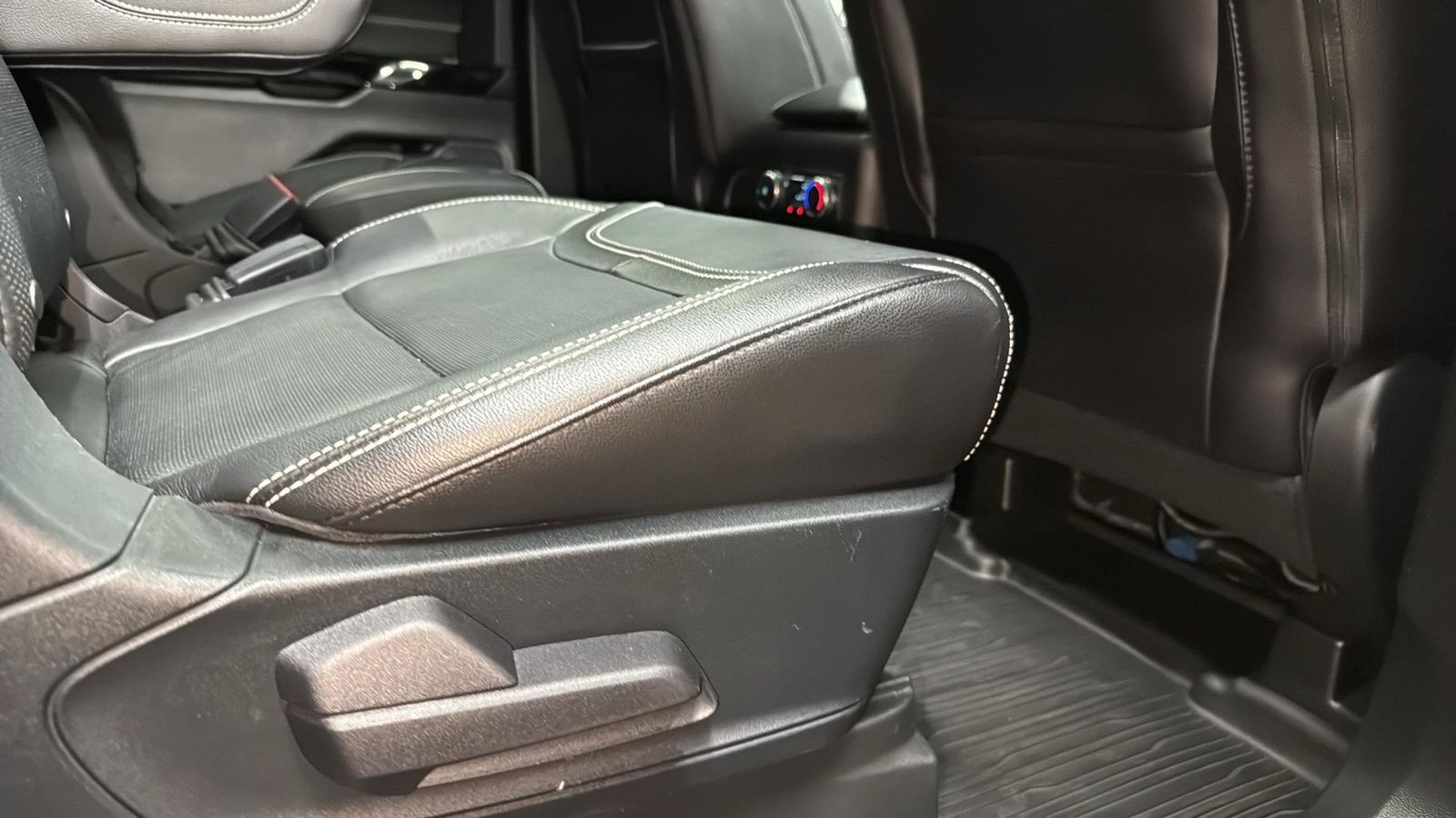 Used Car 2021 Ford Explorer  St For Sale Under $35,000 In Austin, Texas