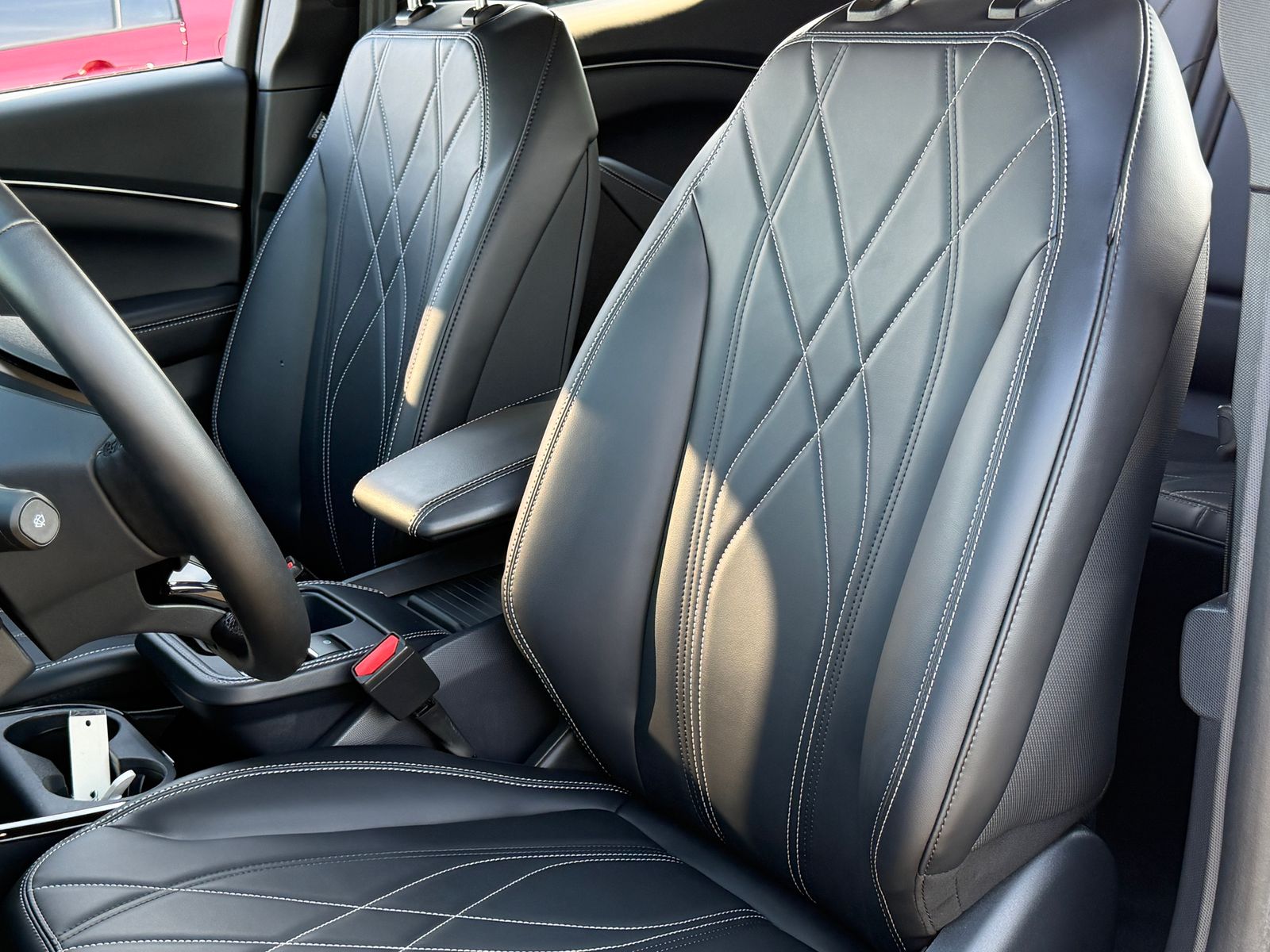 Certified Used 2025 Shadow Black Ford Select image 9