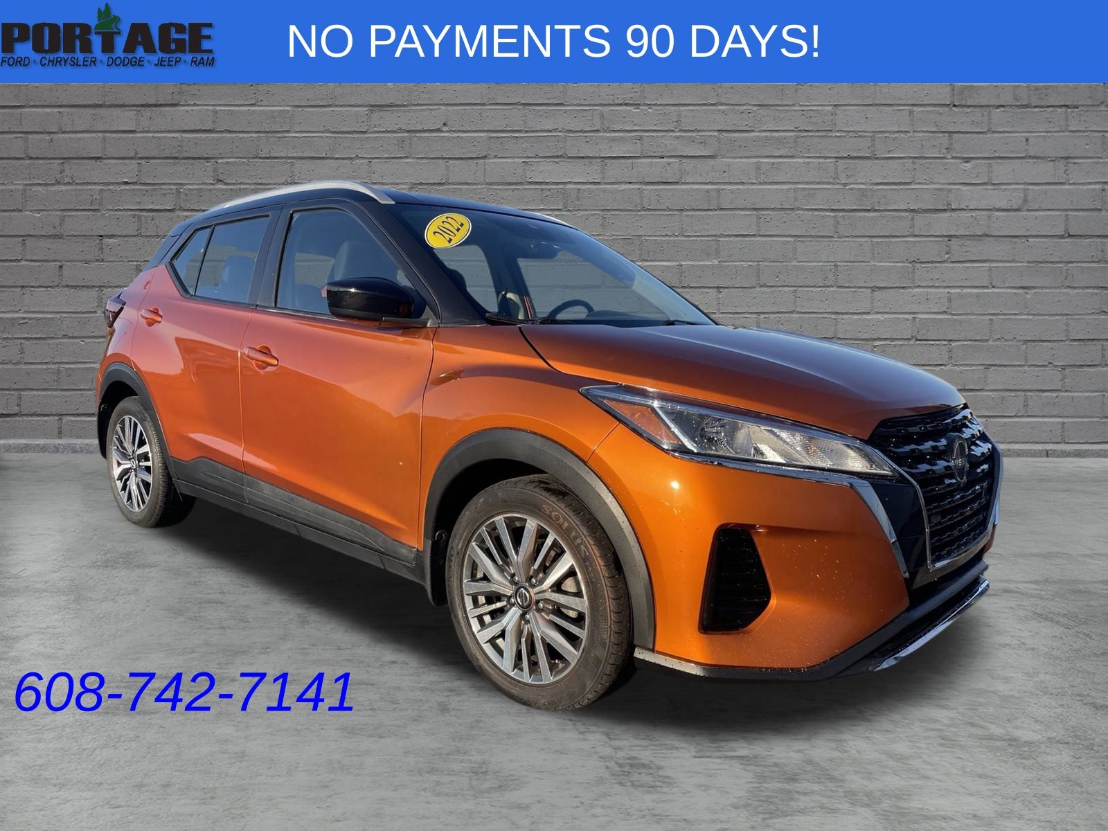 2022 Nissan Kicks SV