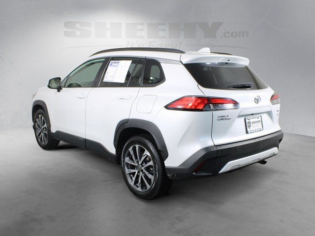 Used 2022 Beige Toyota XLE image 14