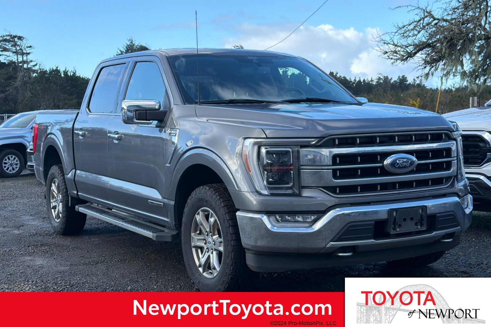 Gray 2021 Ford F-150 Lariat SuperCrew 4WD Pickup Truck Four-Wheel Drive Automatic