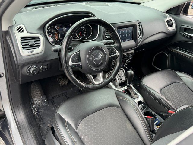 Used 2019 Billet Silver Metallic Jeep Latitude image 39