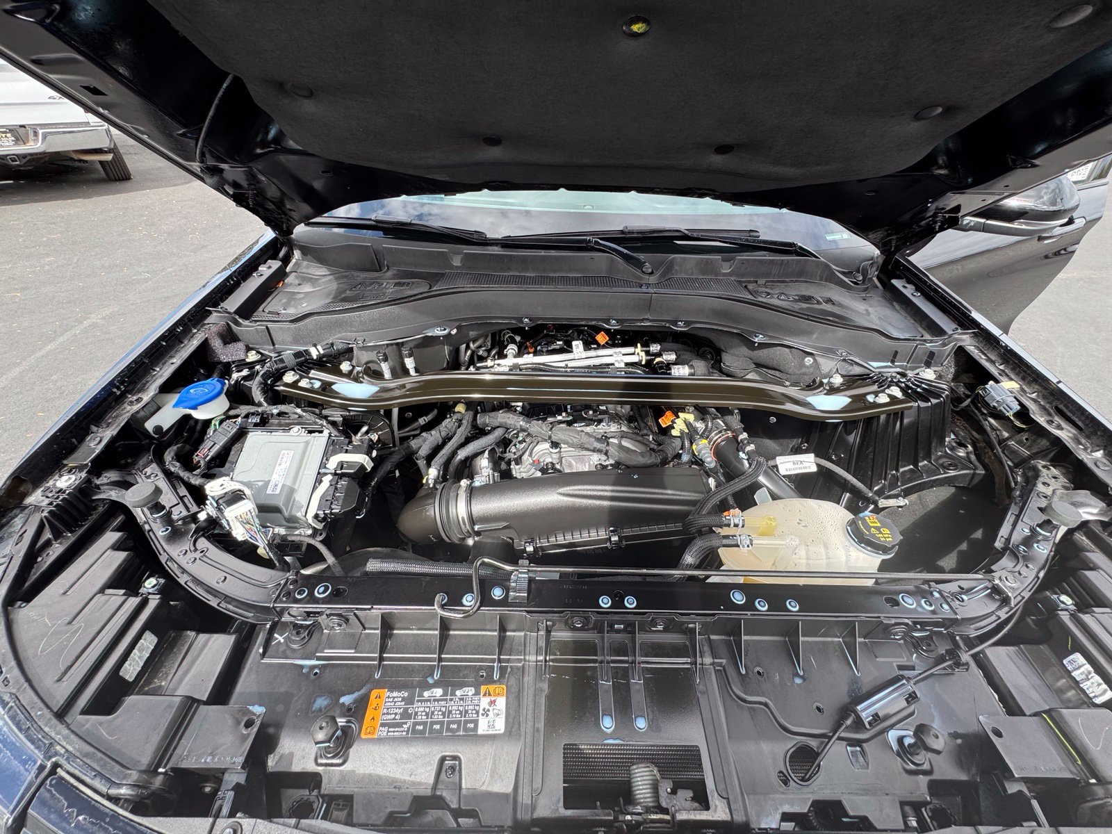 Used 2025 Ford Explorer SUV