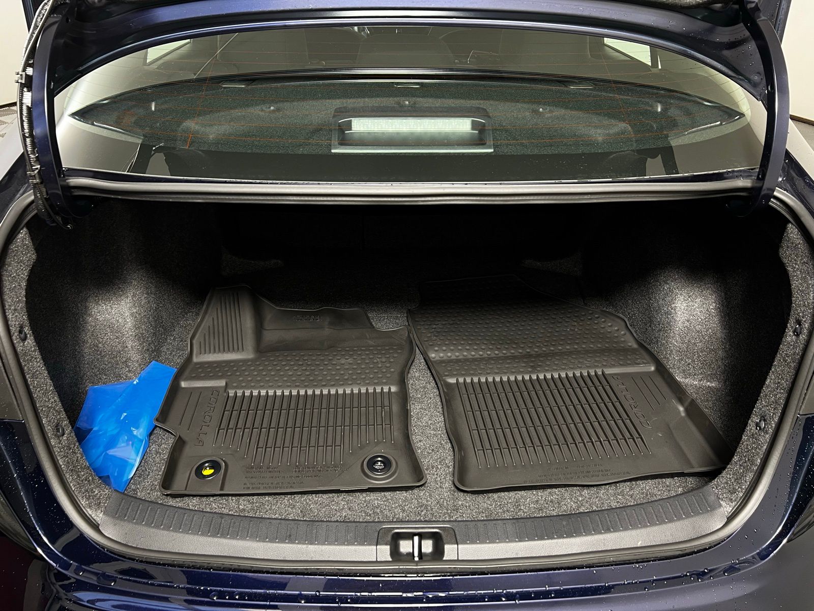 Thumbnail: 2025 Toyota Corolla - 21