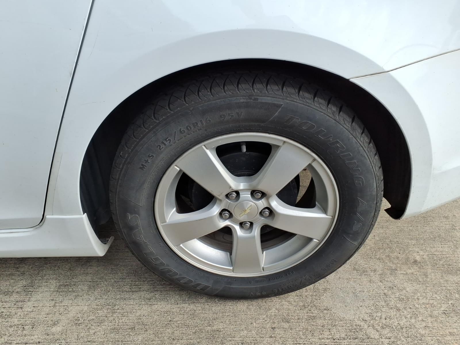 2015 Chevrolet Cruze 1LT White at DeMontrond Mazda