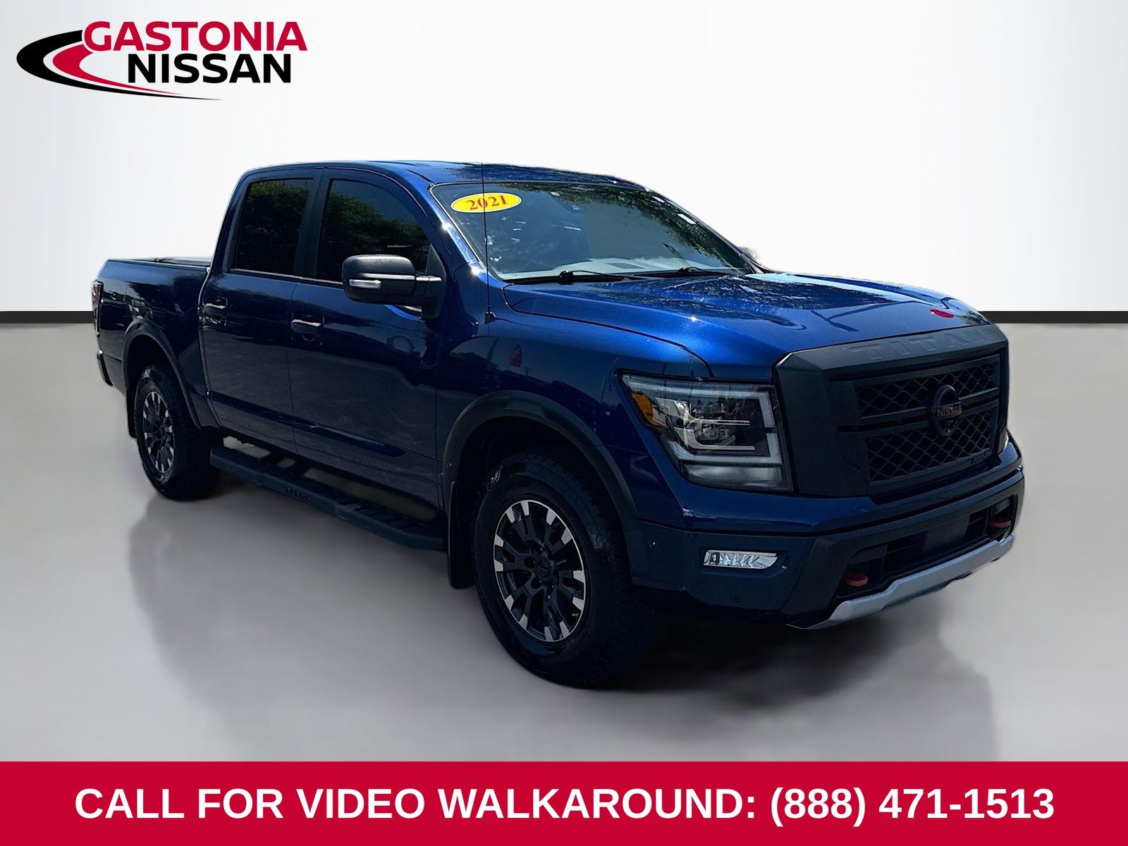 Deep Blue Pearl Metallic 2021 Nissan Titan PRO-4X Crew Cab 4WD Pickup Truck Four-Wheel Drive 9-Speed Automatic