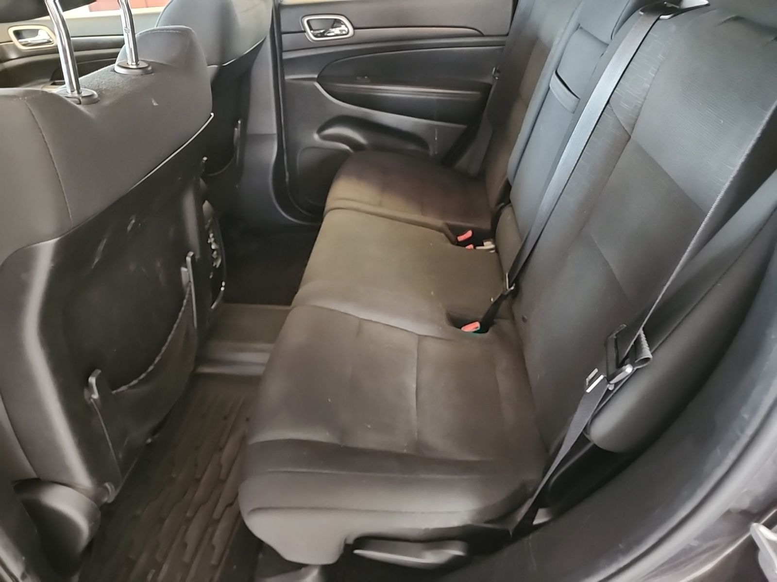 Used 2014 Granite Crystal Clearcoat Metallic Jeep Laredo image 7