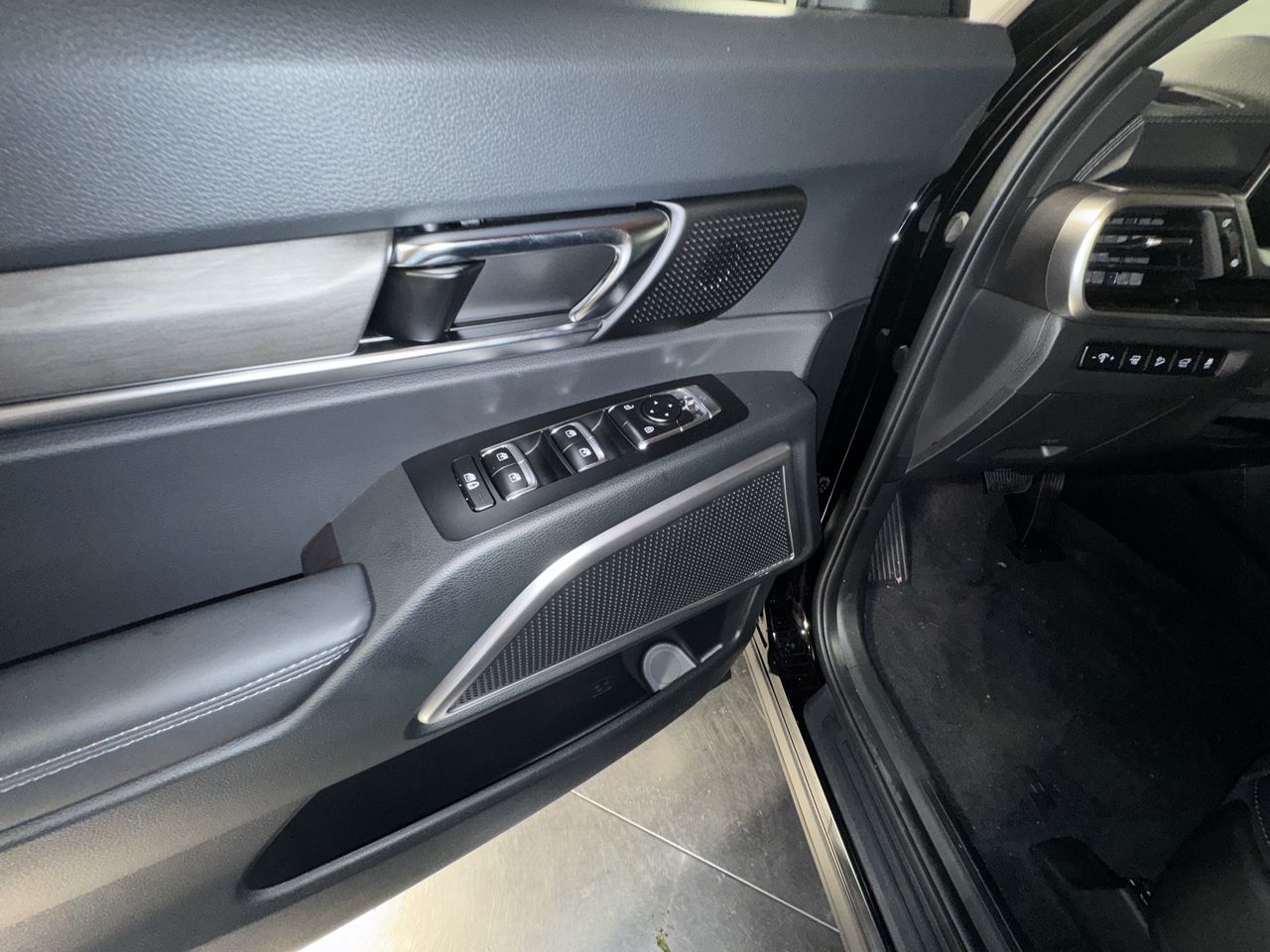 2025 Kia Telluride EX X-Line photo 19