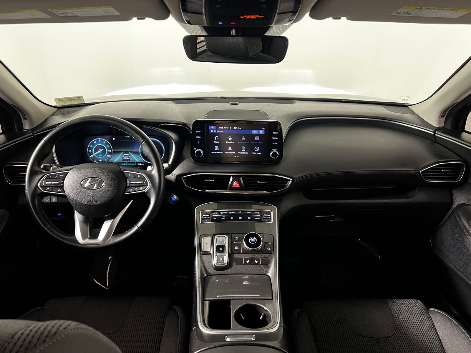 Thumbnail: 2022 Hyundai Santa Fe - 25