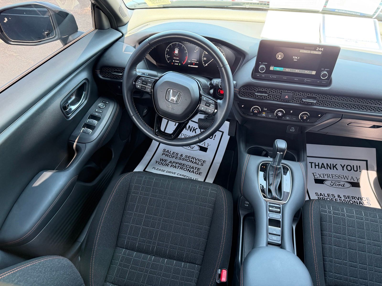 2025 Honda HR-V image 13
