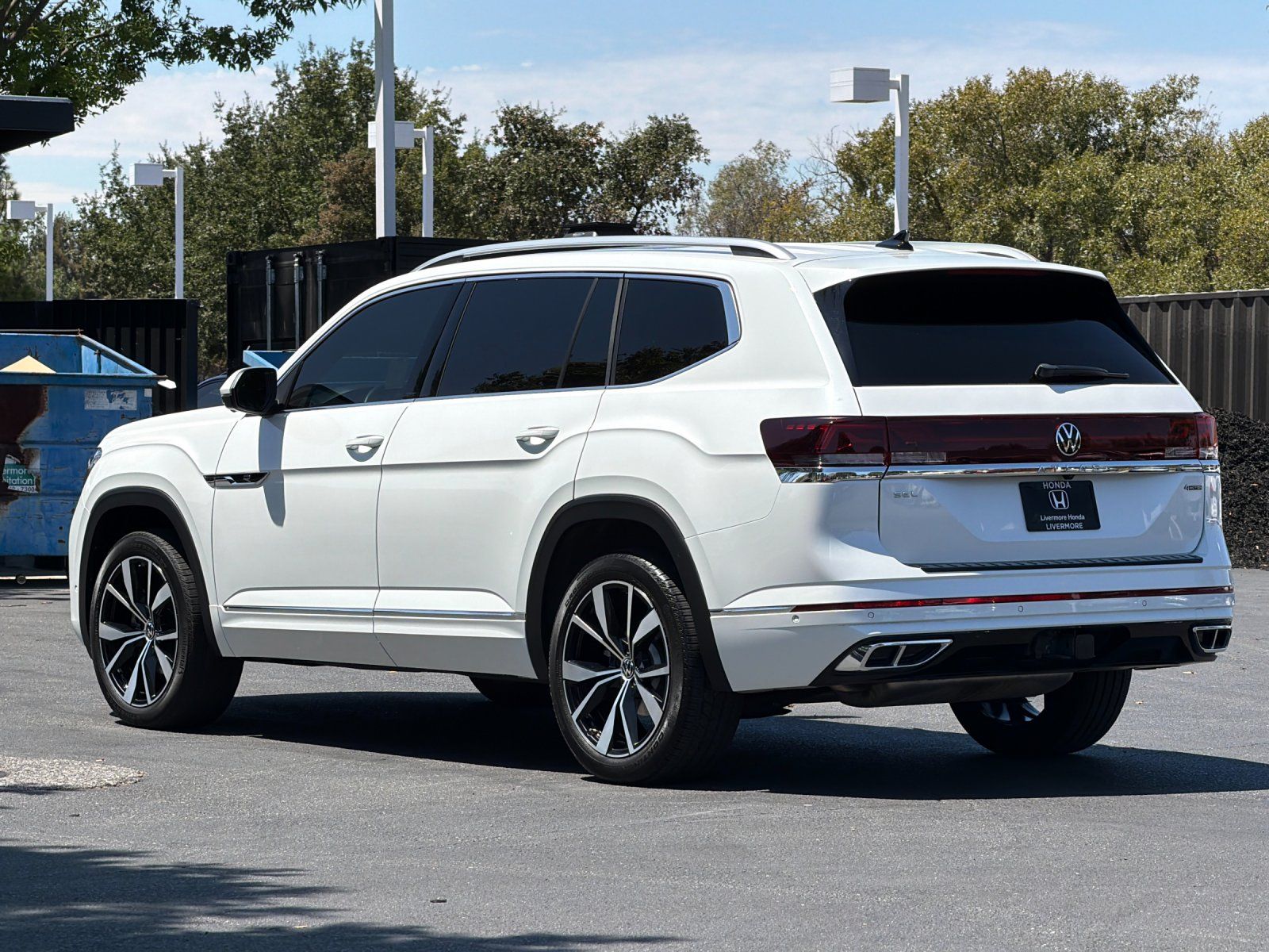 2024 Volkswagen Atlas 2.0T SEL Premium R-Line — foto completa 4 de 28