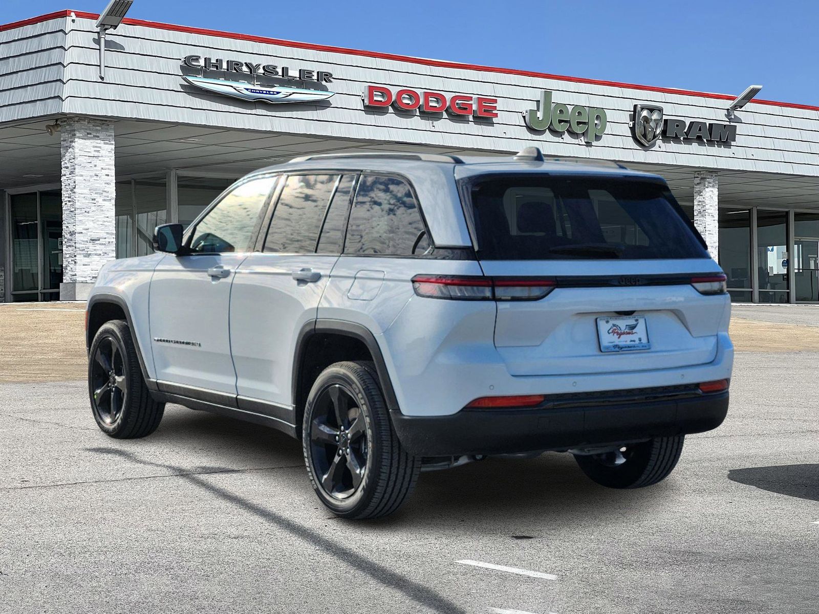 2025 Jeep Grand Cherokee Altitude X 4