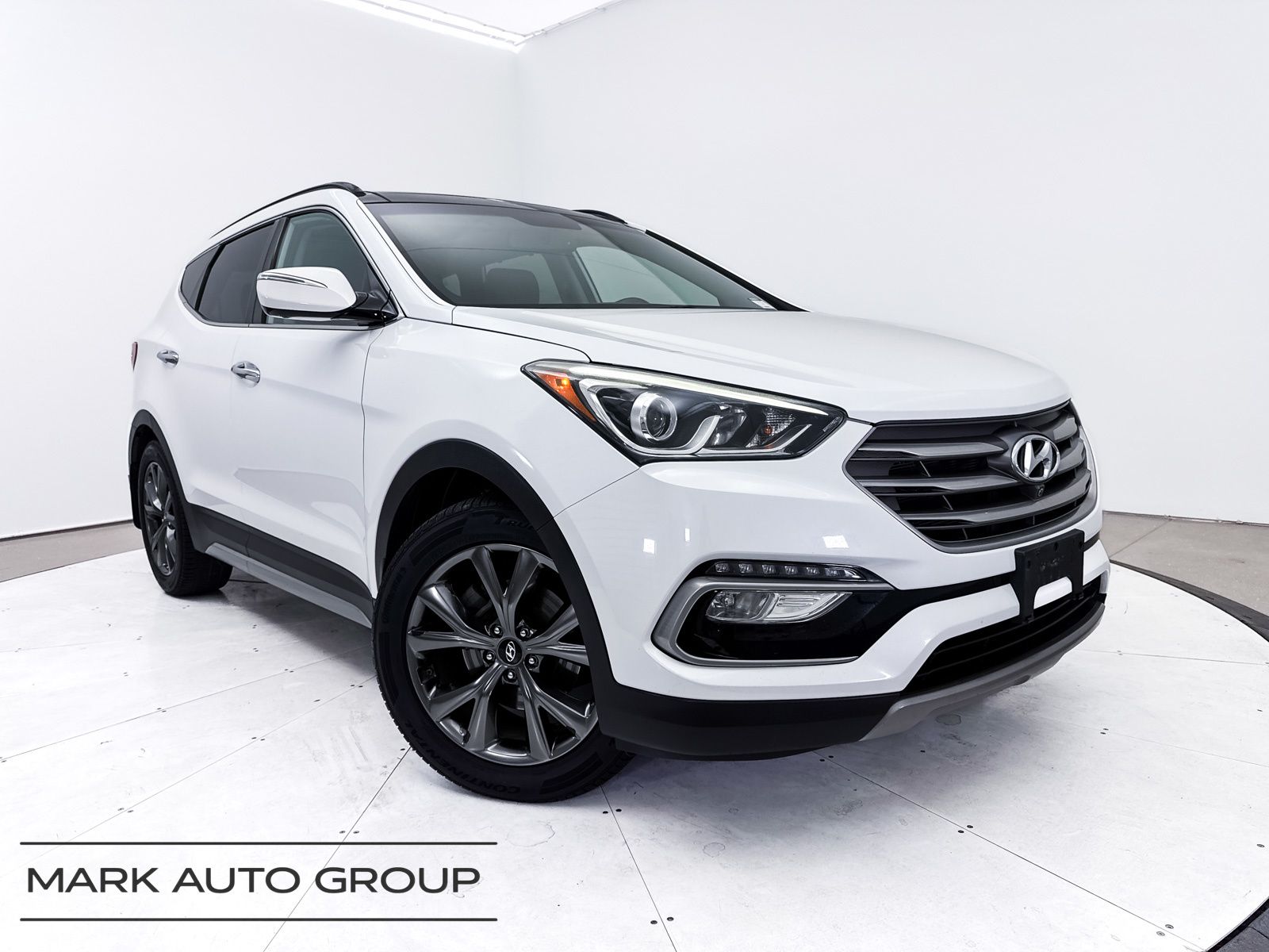 2018 Hyundai Santa Fe Sport 2.0T Ultimate
