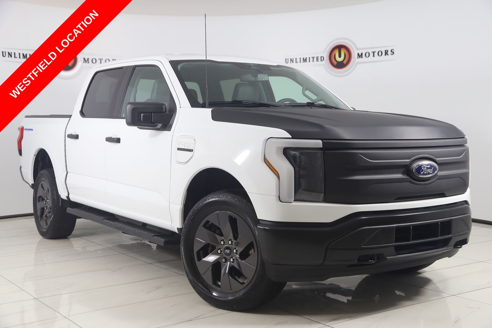 2023 Ford F-150 Lightning Pro SuperCrew AWD