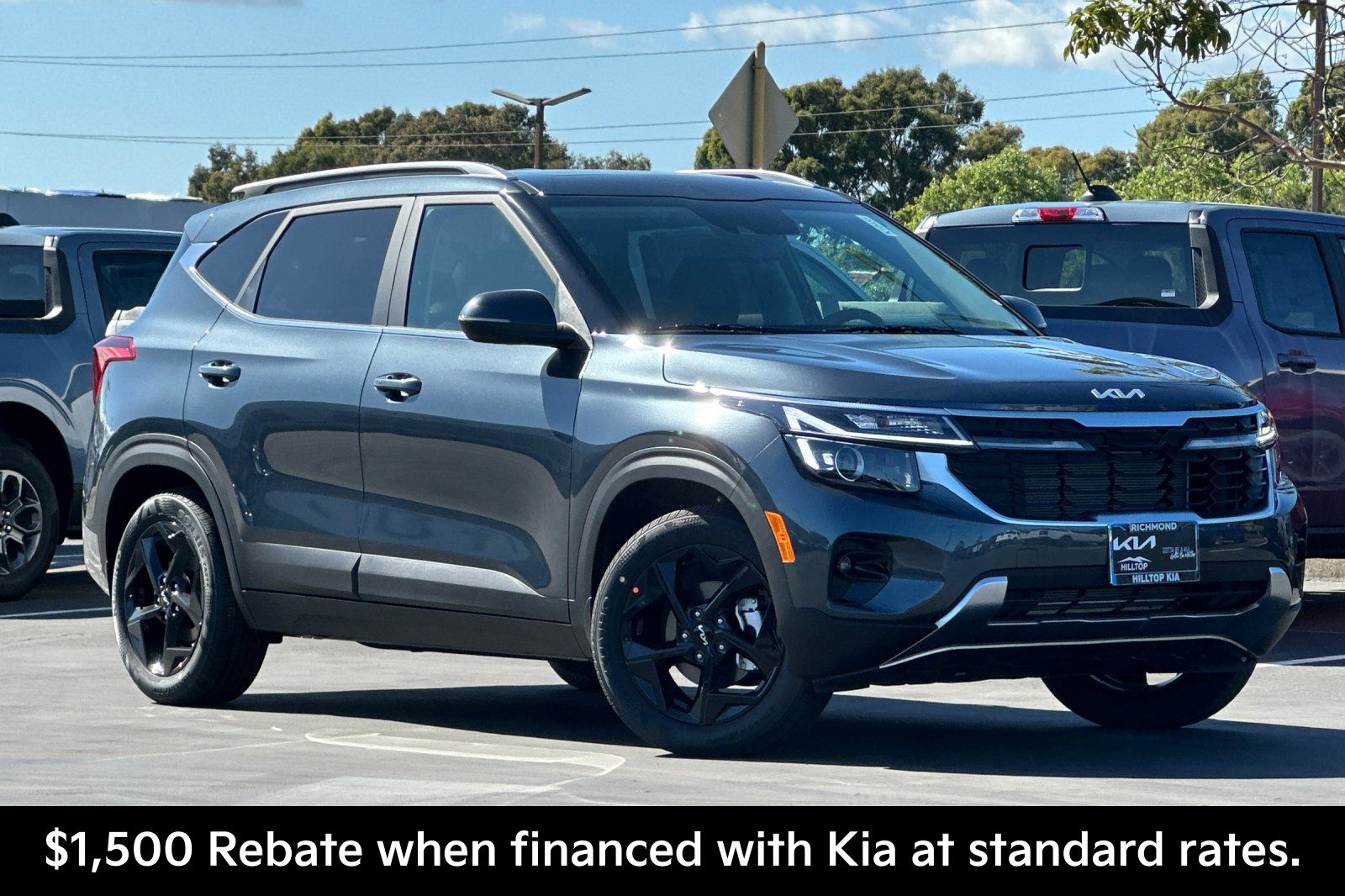 View vehicle photo 2
