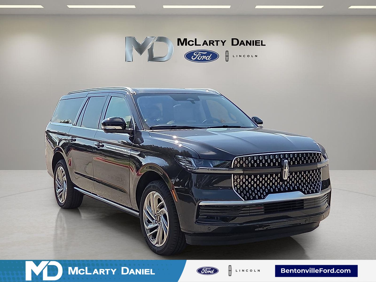 Starlight 2025 Lincoln Navigator SUV / Crossover Four-Wheel Drive Automatic