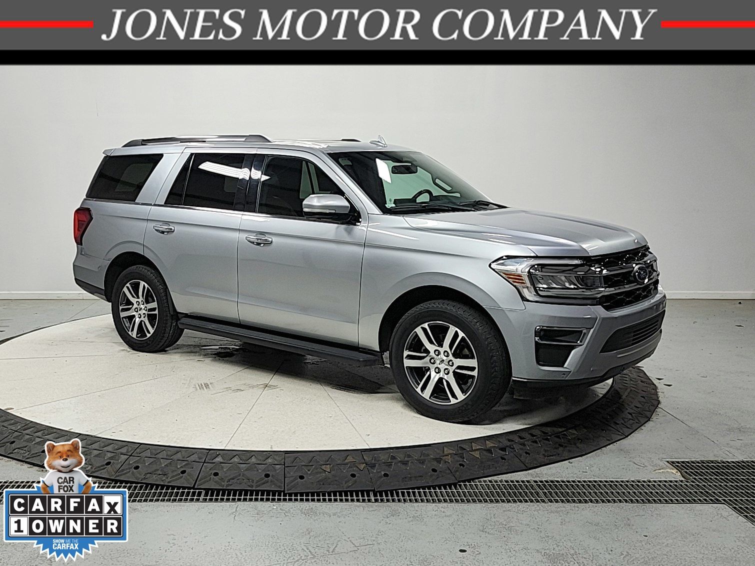 Iconic Silver Metallic 2024 Ford Expedition SUV / Crossover 4X2 Automatic