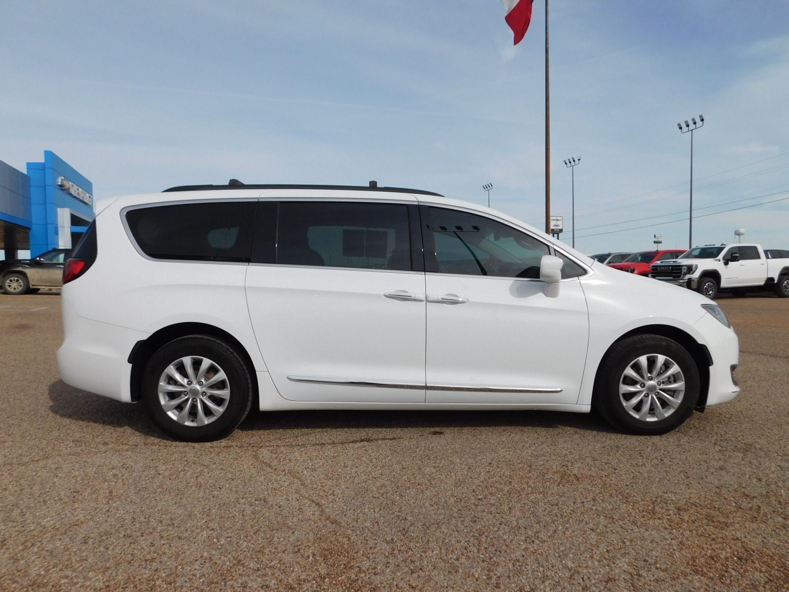 2017 Chrysler Pacifica Touring L 20