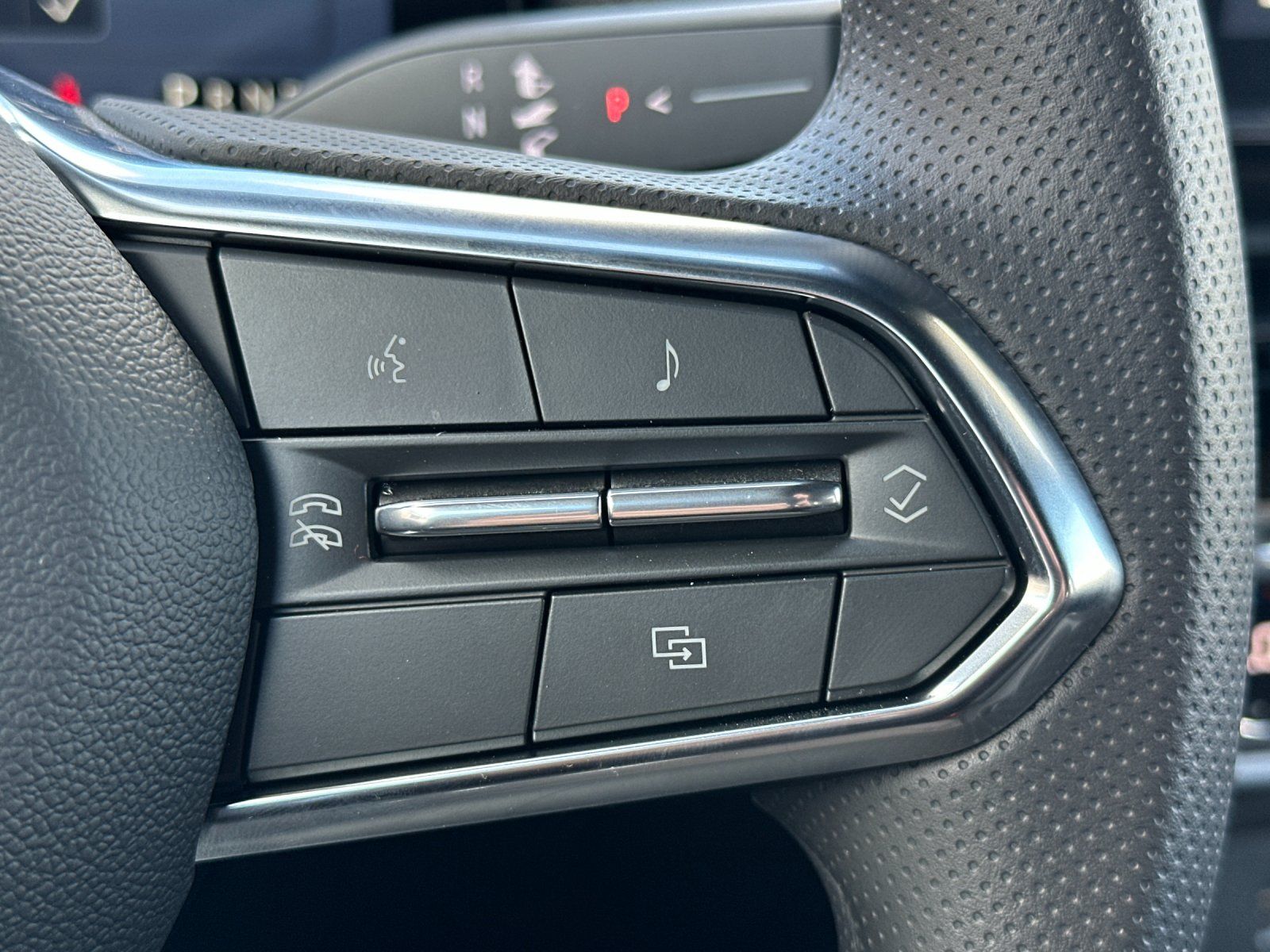 2026 Honda Prologue EX - Photo 28