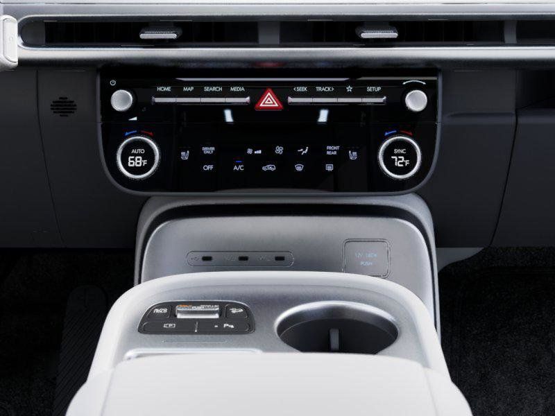 IONIQ 9 SE