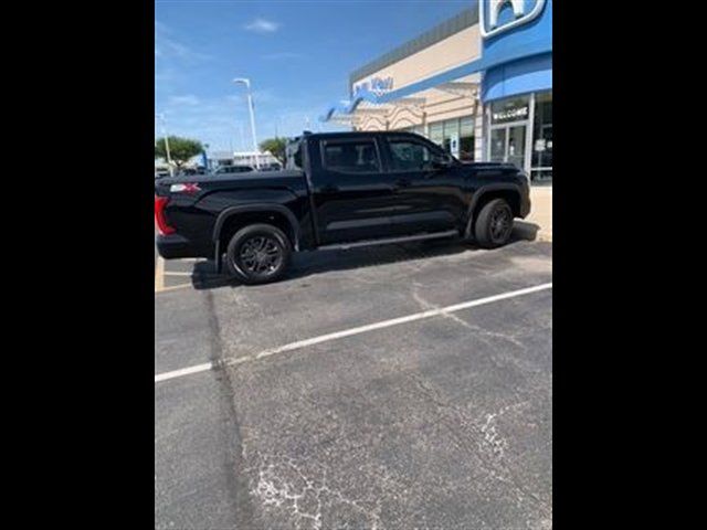 2023 Toyota Tundra SR5 CrewMax Cab 4WD