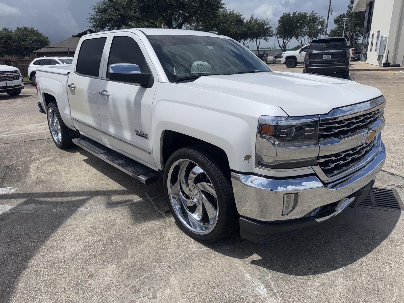 car-gallery-1
