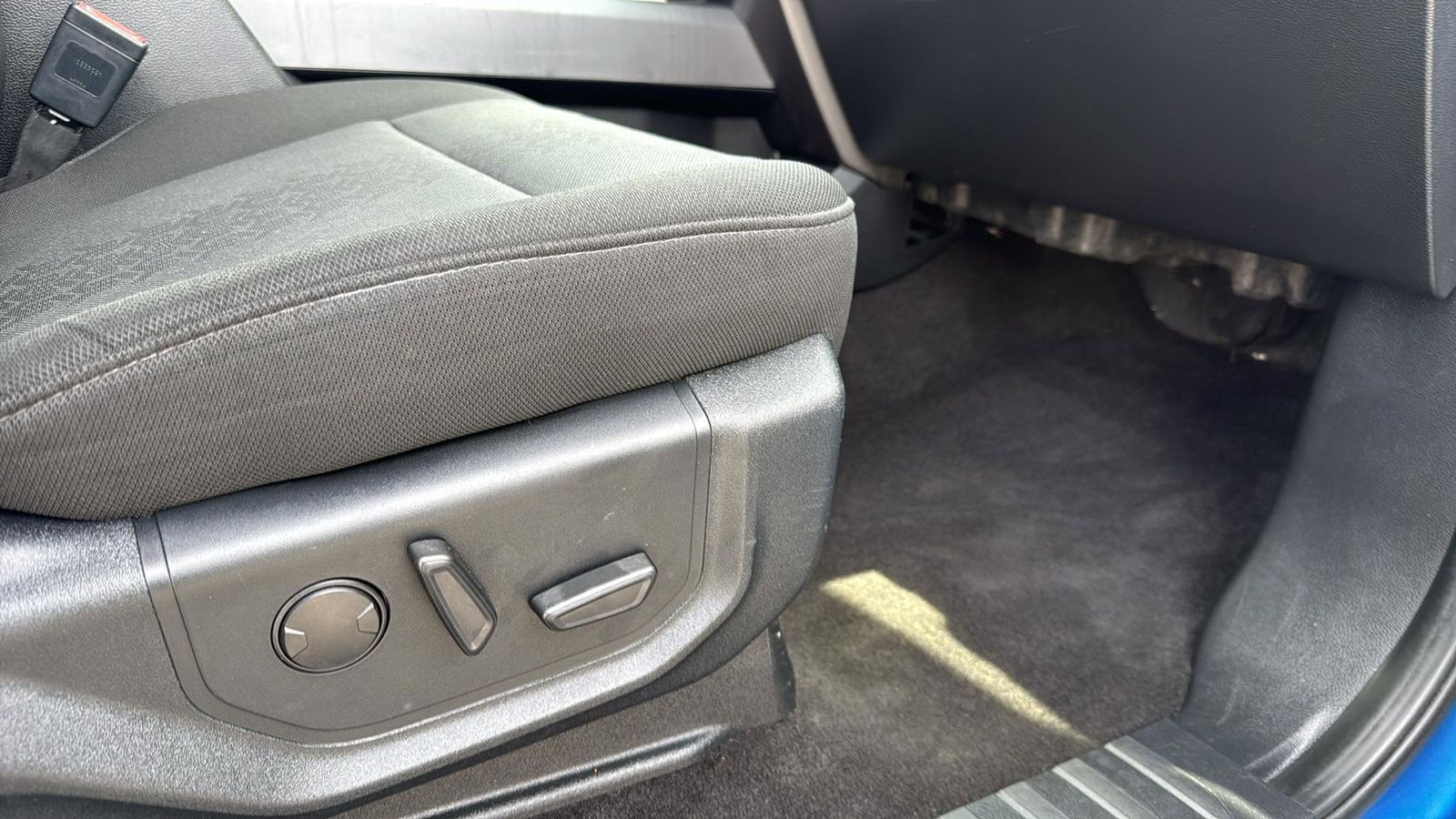 Used Car 2020 Ford F-150  Xlt For Sale Under $30,000 In Austin, Texas