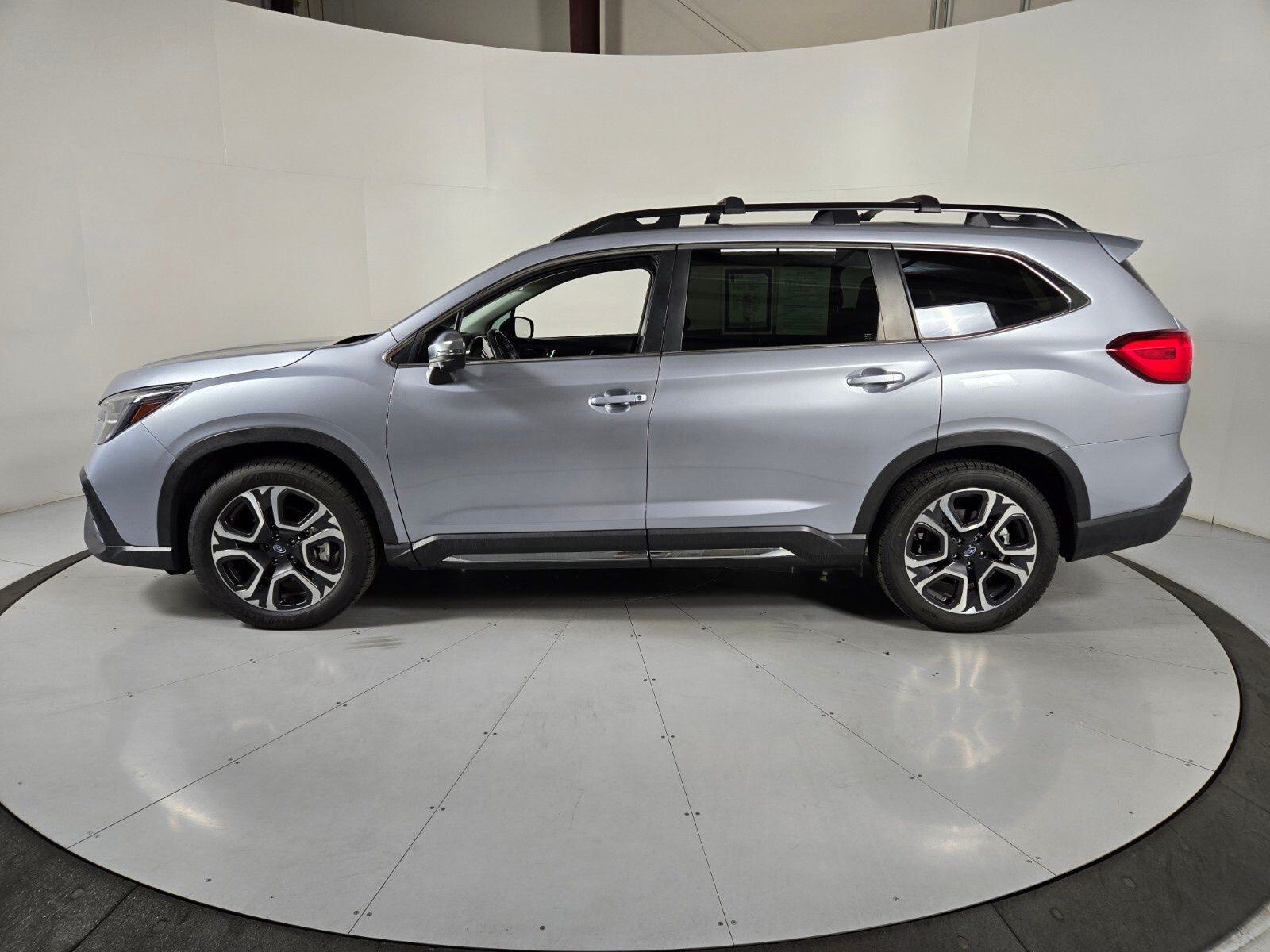 2023 Subaru Ascent Limited 7