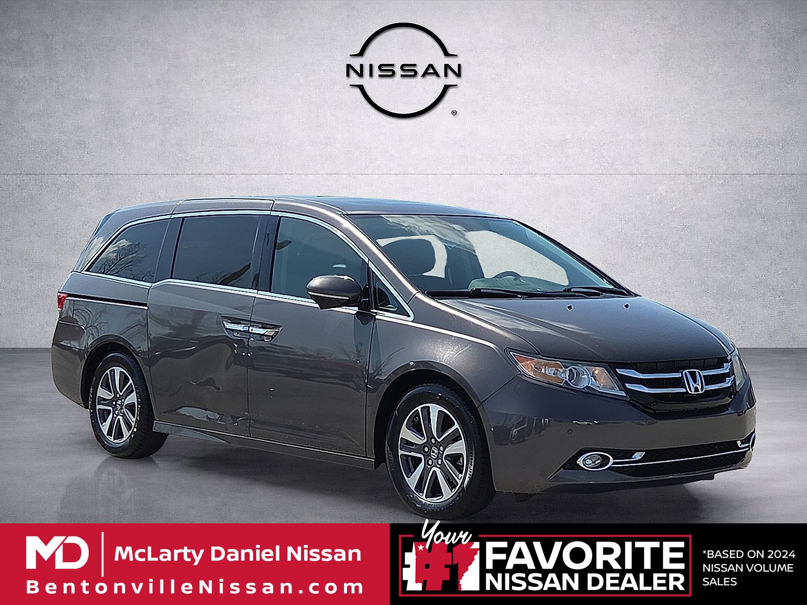 Gray 2016 Honda Odyssey Minivan Front-Wheel Drive 6-Speed Automatic