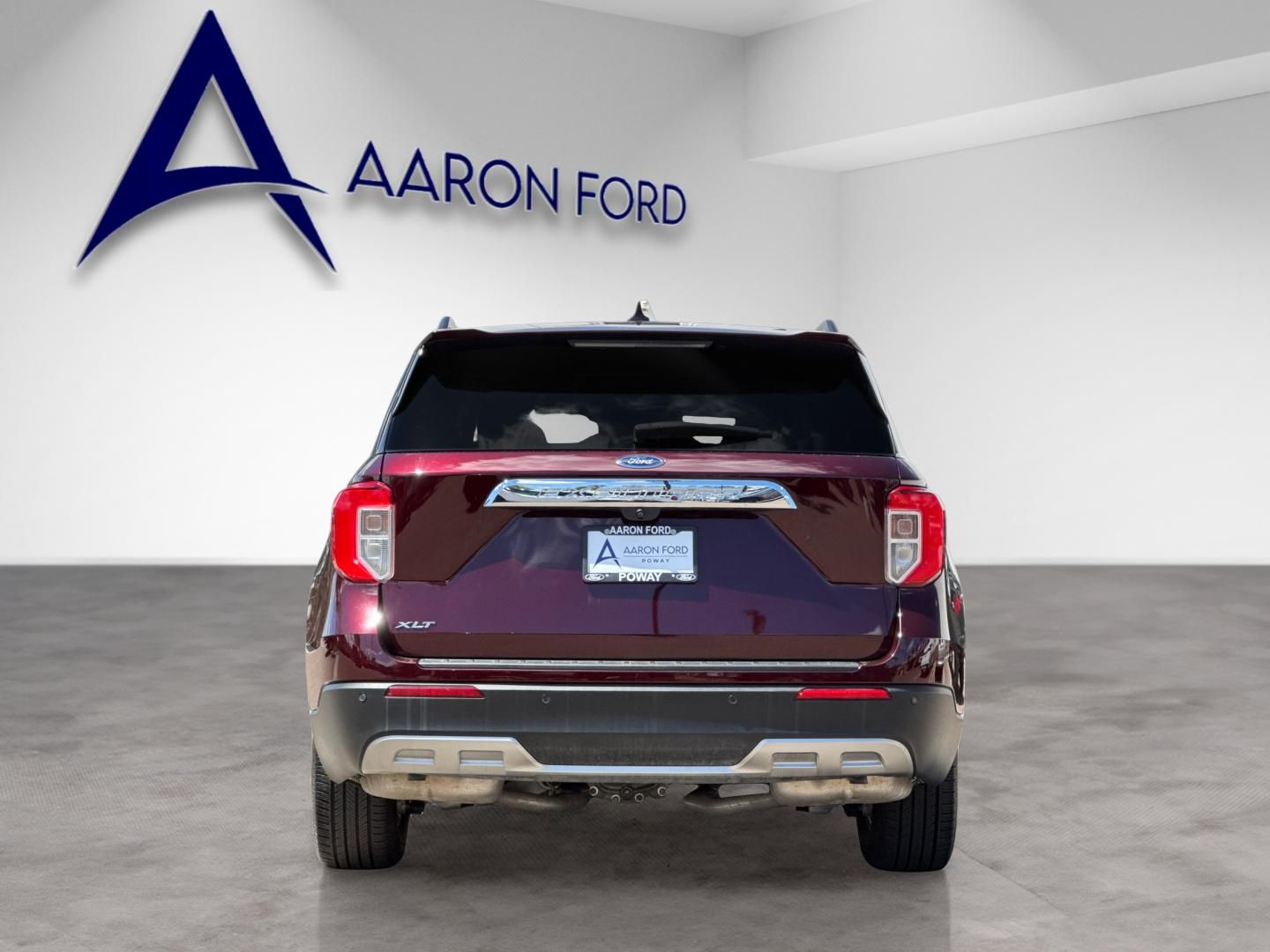 View vehicle photo 5