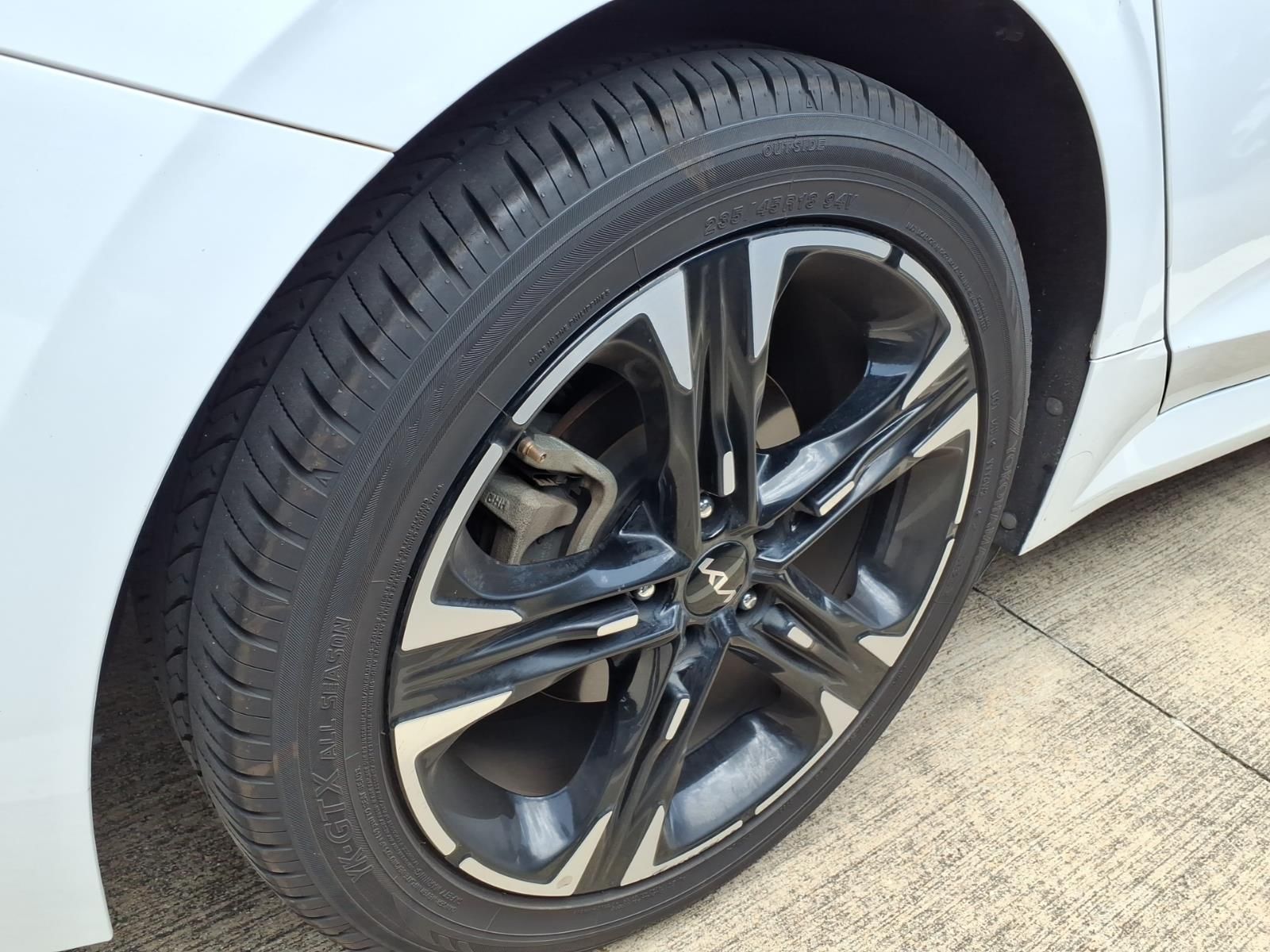 2024 Kia K5 GT-Line White at Community Toyota