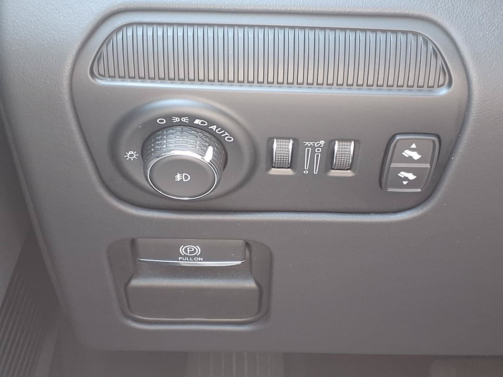 2022 Jeep Grand Wagoneer Series II Black at Bravo Nissan