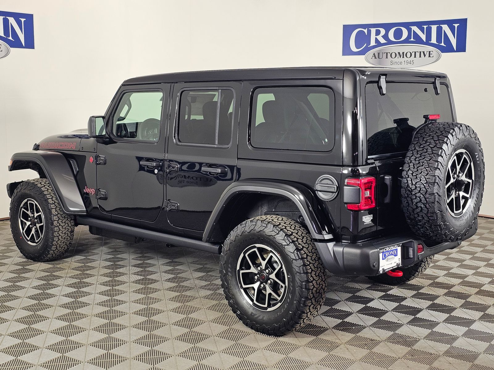 View vehicle photo 3