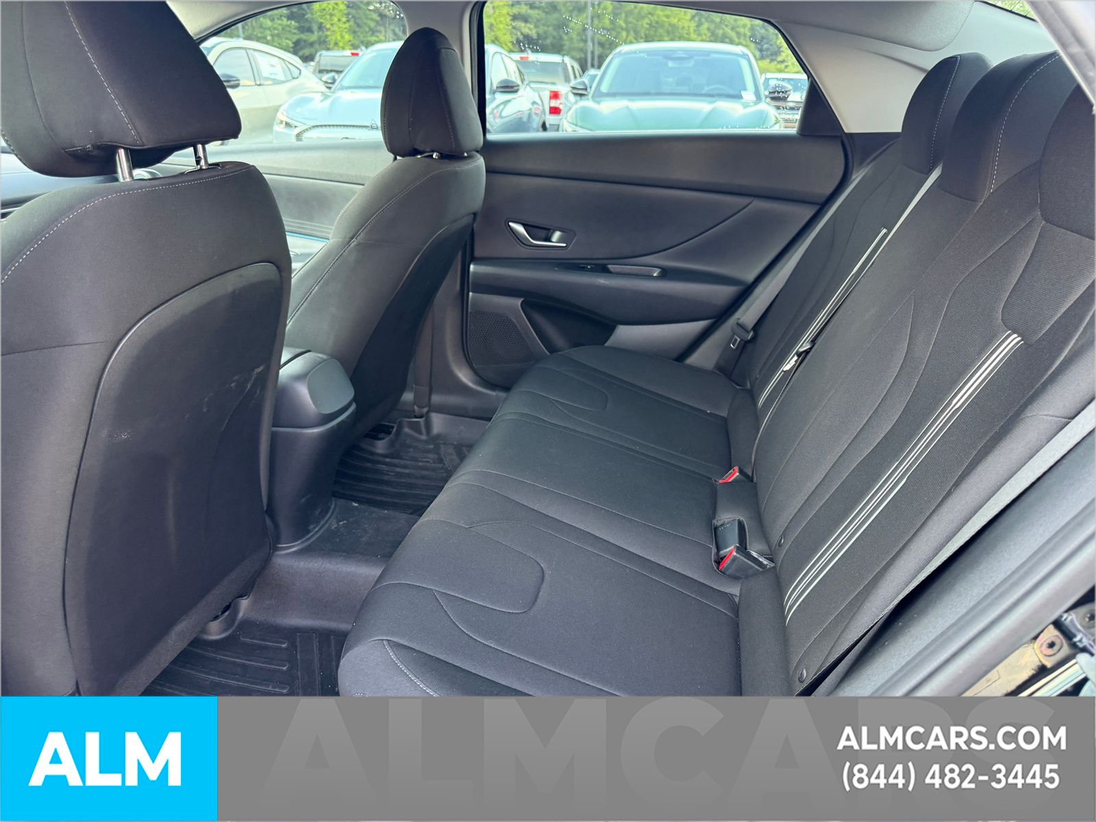 Used 2022 Black Hyundai SEL image 10