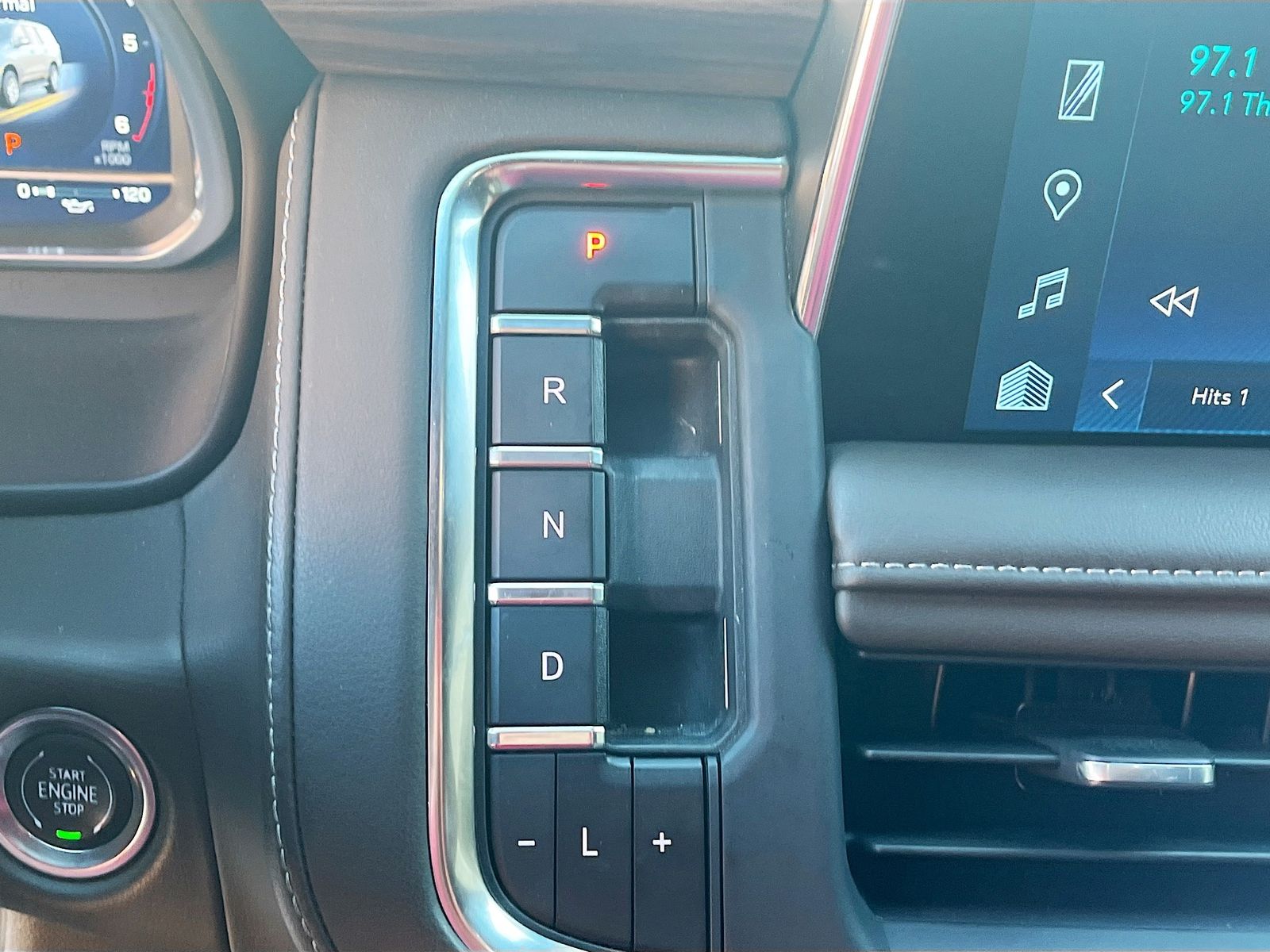 Used 2023 Beige Chevrolet LT image 17
