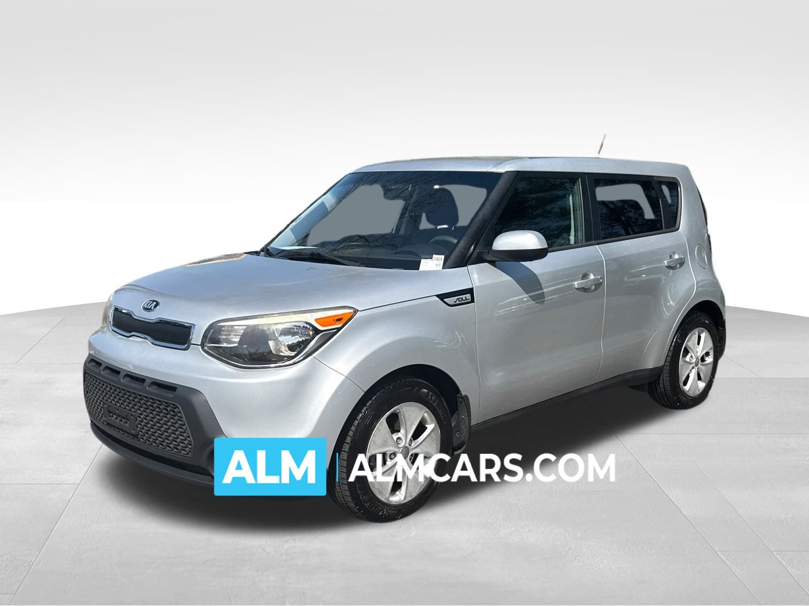 Bright Silver 2016 Kia Soul Base Wagon Front-Wheel Drive 6-Speed Automatic