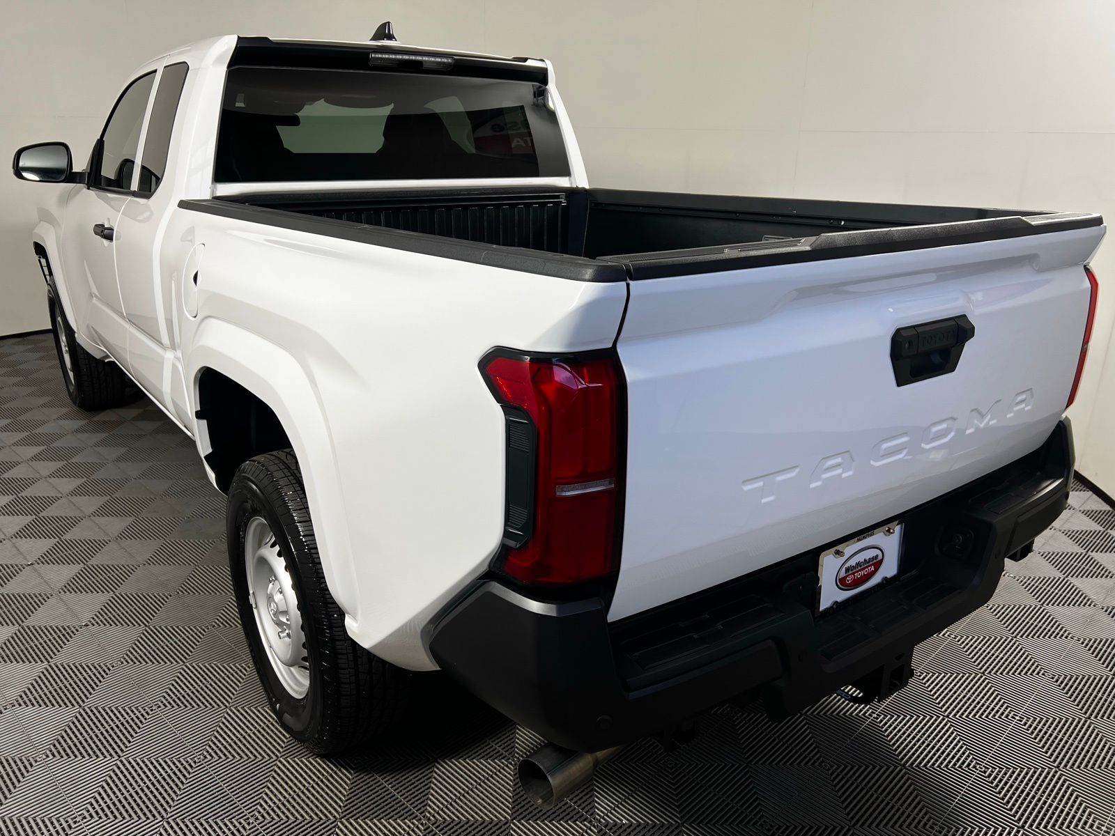 Thumbnail: 2024 Toyota Tacoma - 7