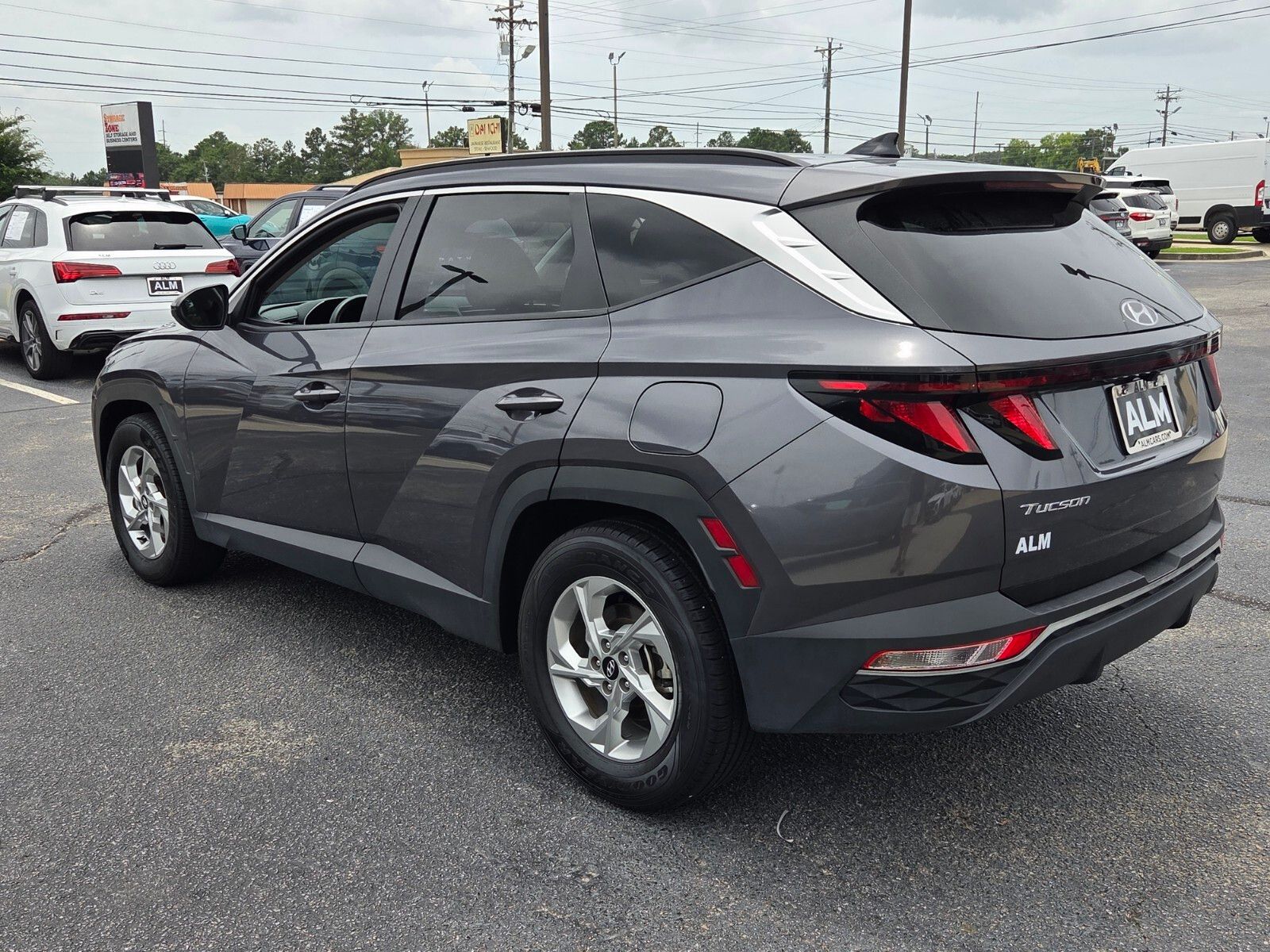 Used 2024 Gray Hyundai SEL image 8