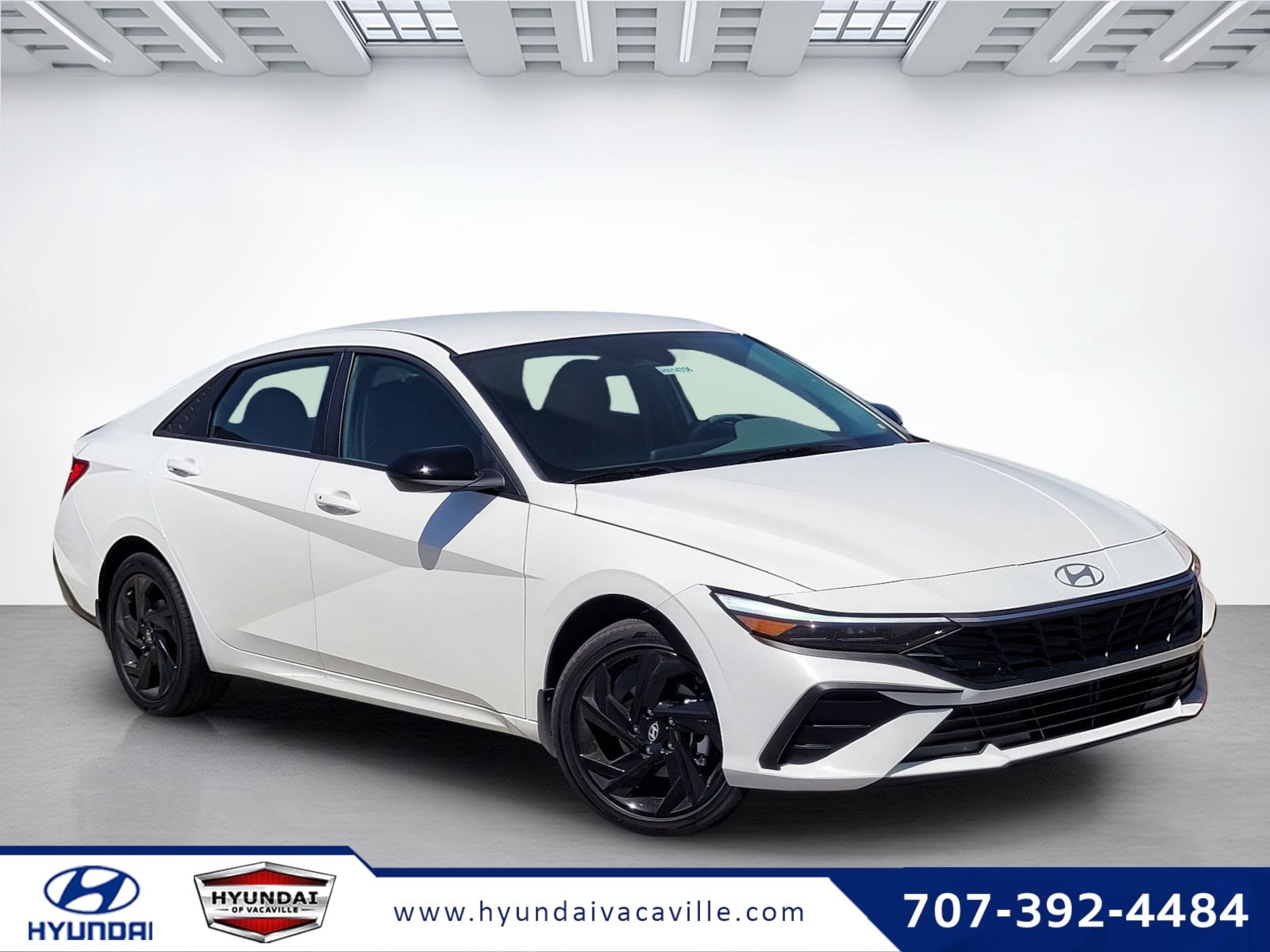 Serenity White 2026 Hyundai Elantra Hybrid Sedan Front-Wheel Drive 6-Speed Dual Clutch